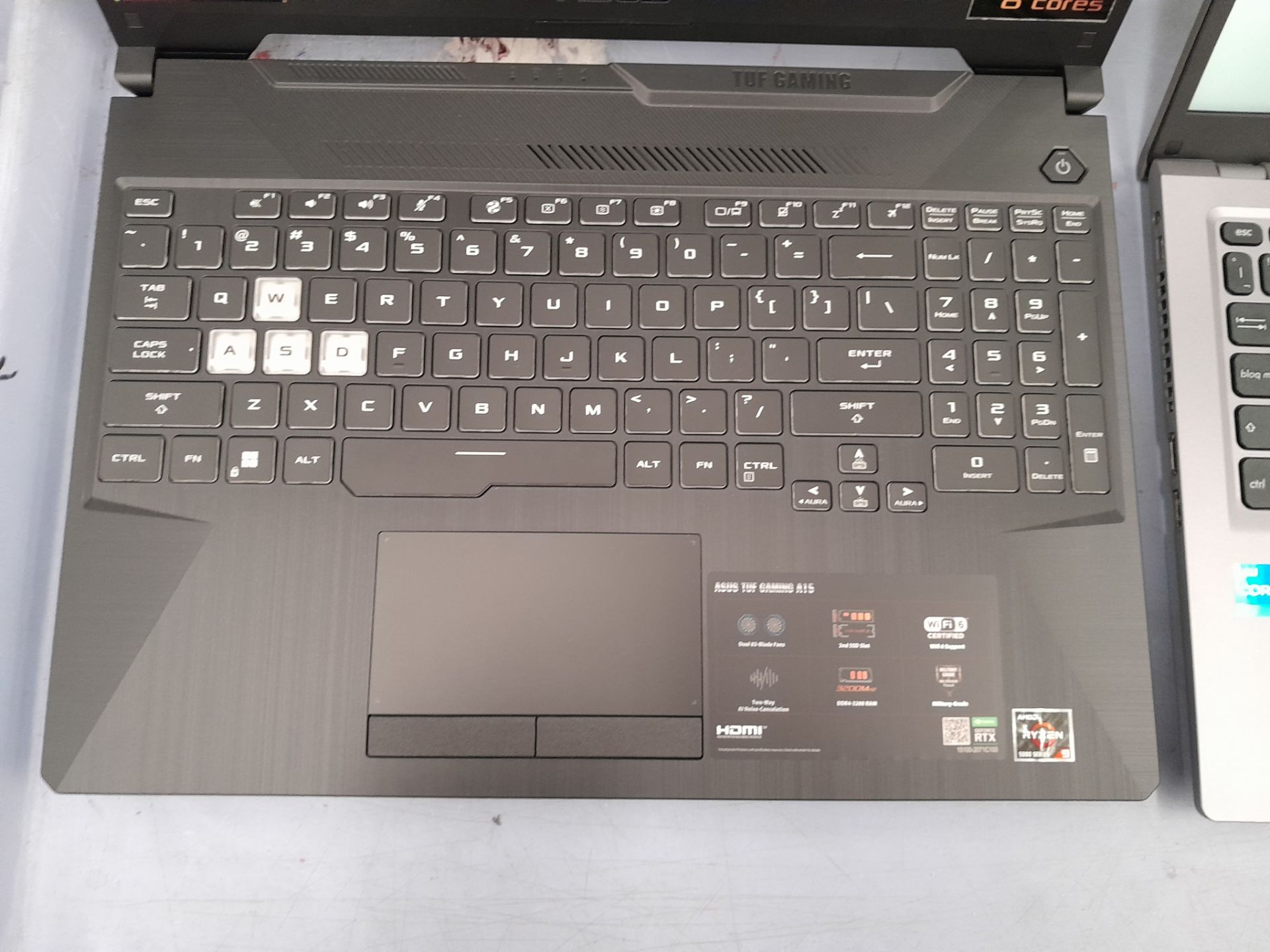 Lote de 2 laptops contiene: 1 Laptop Marca ASUS, Modelo FA506QM, RAM 8GB, almacenamiento 512 GB, Pr - Image 3 of 6