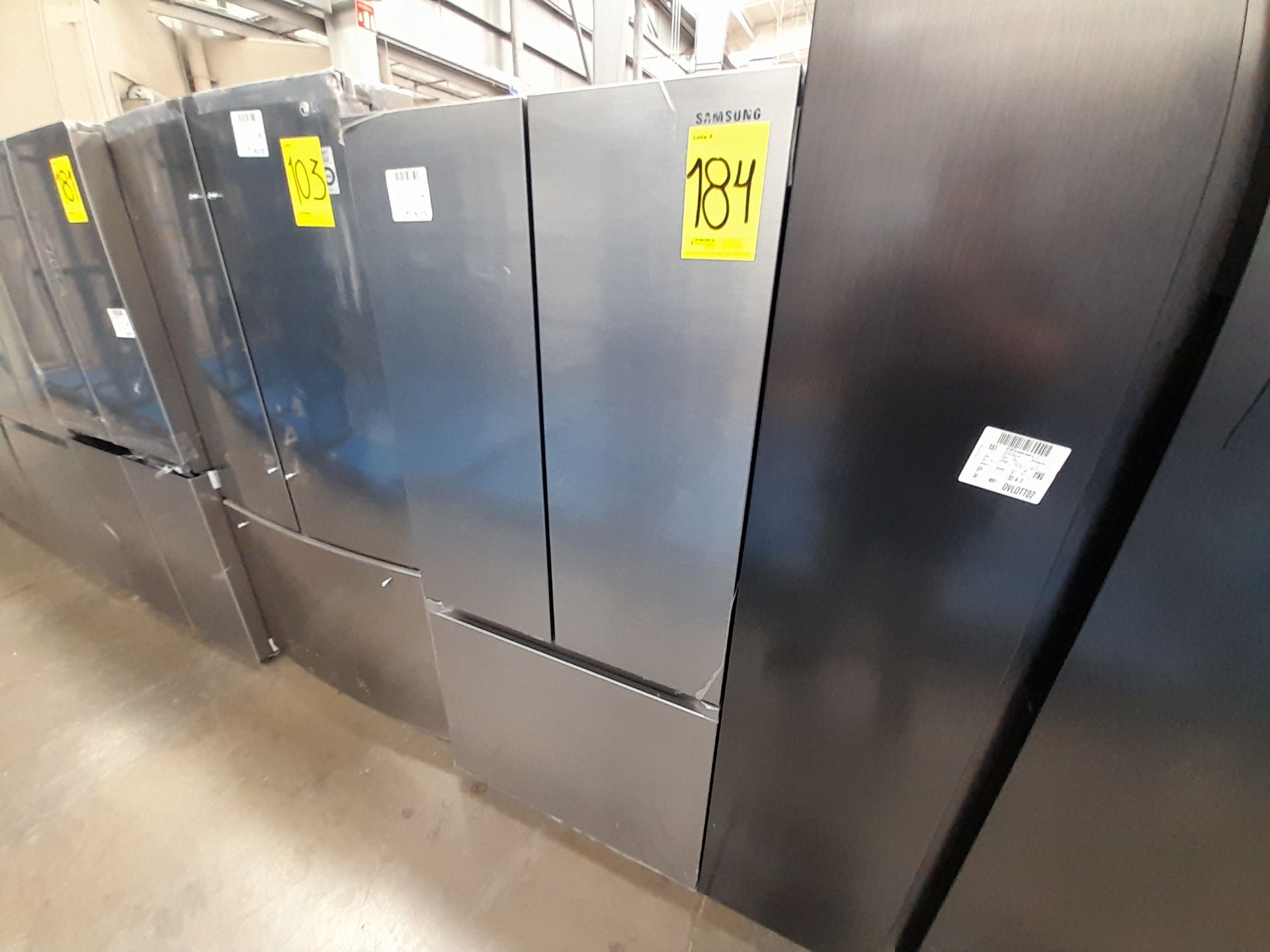 Lote de 1 refrigerador Marca SAMSUNG, Modelo RF22A4010S9, Serie 0281W, Color GRIS (no se asegur - Image 3 of 5