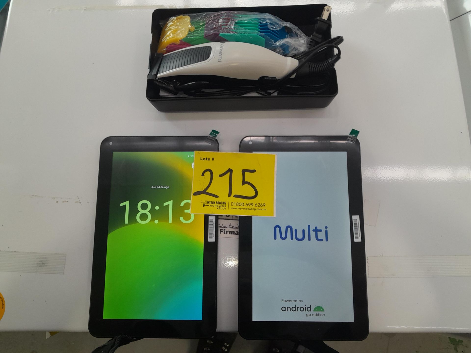 Lote de 3 articulos contiene: 1 tablet Marca MULTILASER, Modelo M9, 2 GB de RAM; 32 GB de almac