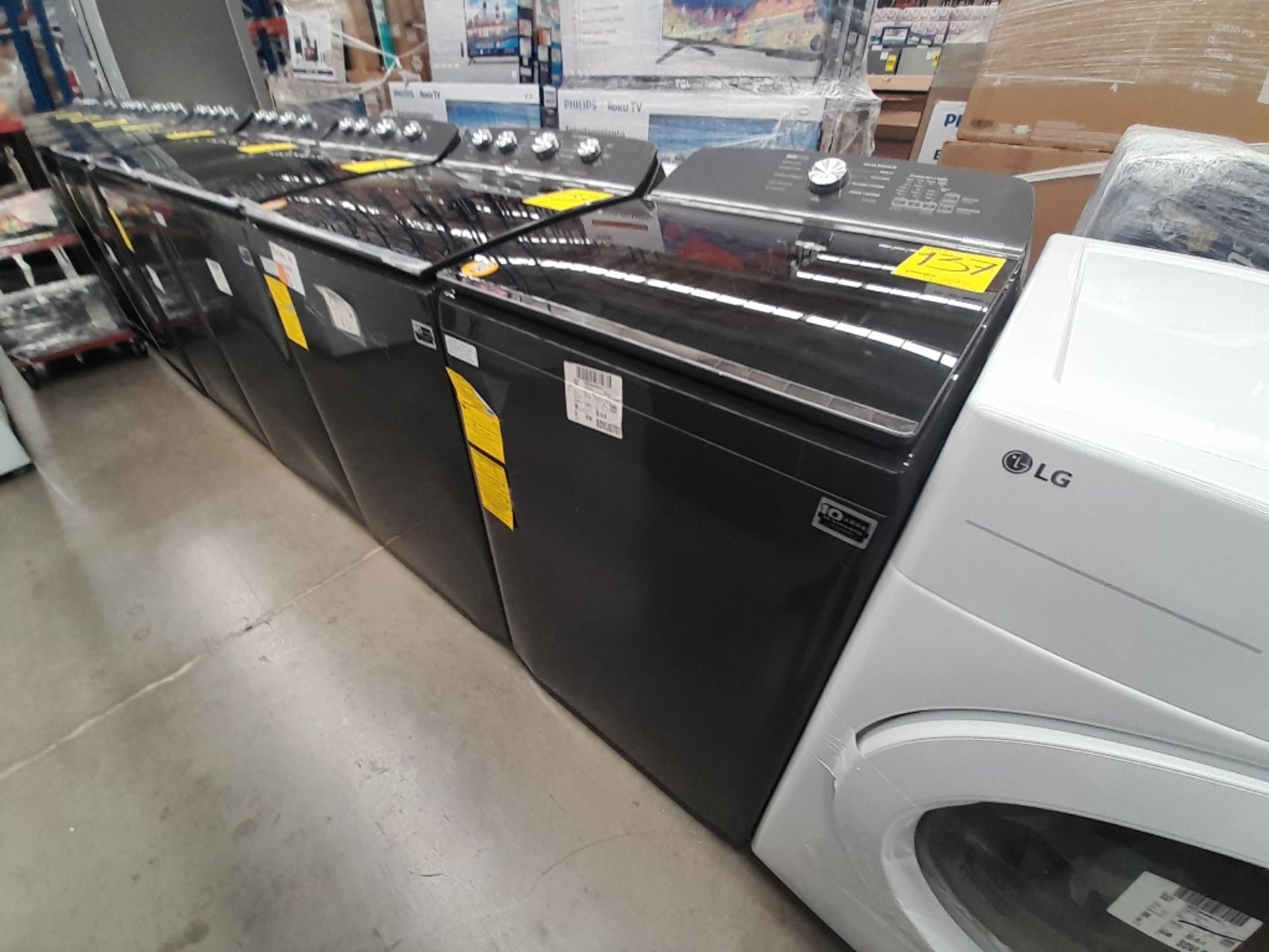 Lote de 2 lavadoras contiene: 1 lavadora de 24 KG, Marca WHIRPOOL, Modelo 8MWTWLA41WGJ0, Serie 8274 - Image 3 of 6