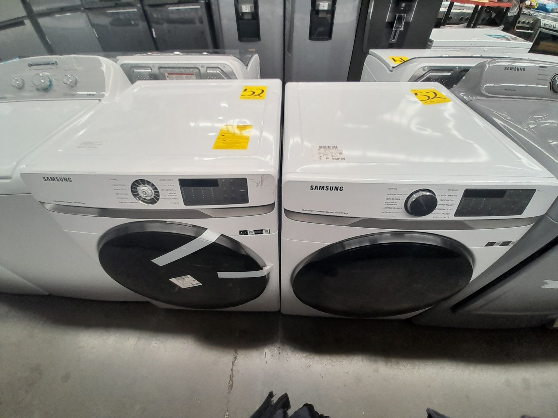 Lote de 1 lavadora y 1 Secadora contiene: 1 lavadora de 22 KG, Marca SAMSUNG, Modelo WF22R6270AV, S