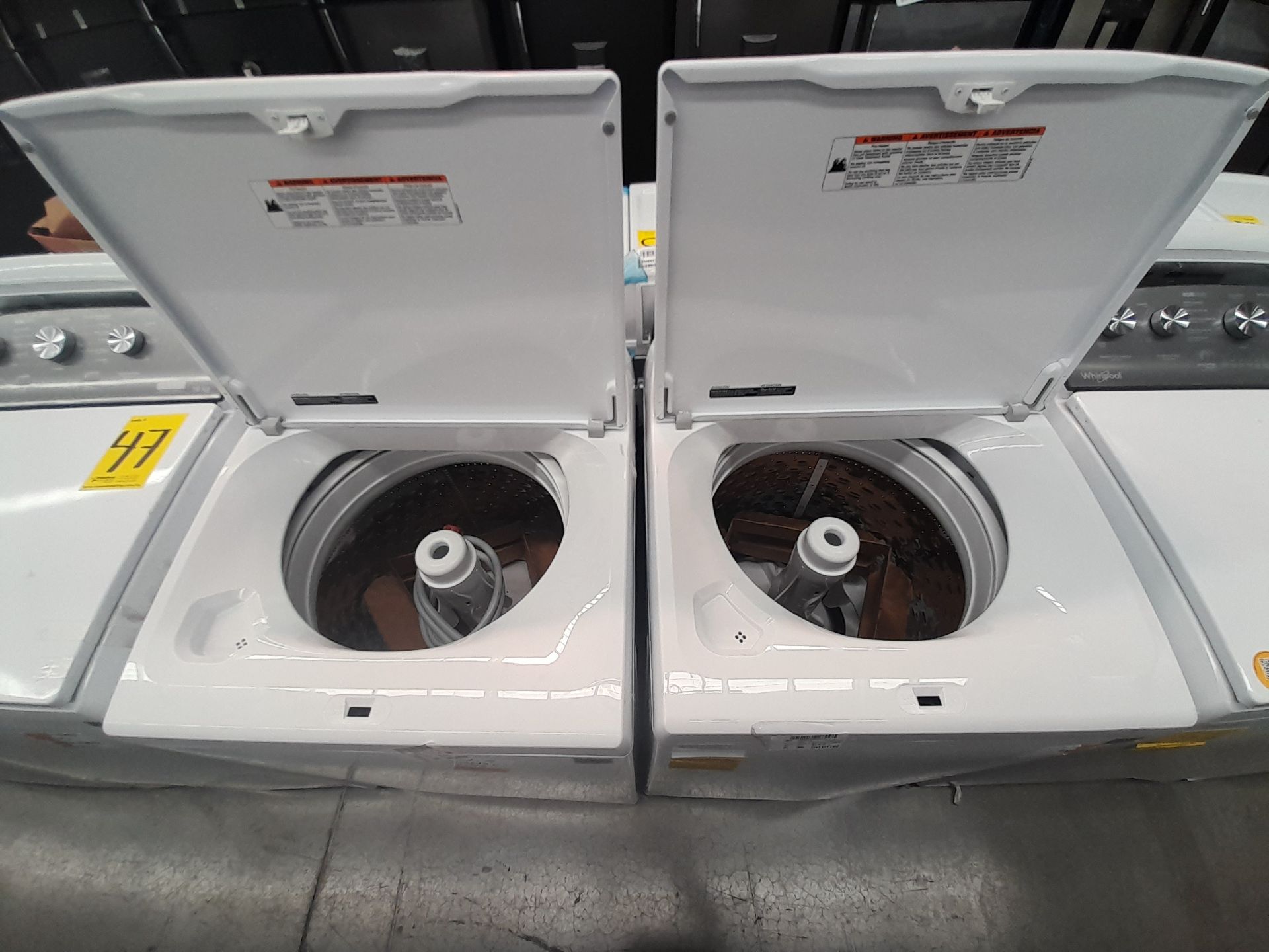 Lote de 2 lavadoras contiene: 1 lavadora de 17 KG, Marca WHIRPOOL, Modelo 8MWTW1713MJQ1, Serie ND, - Image 5 of 6