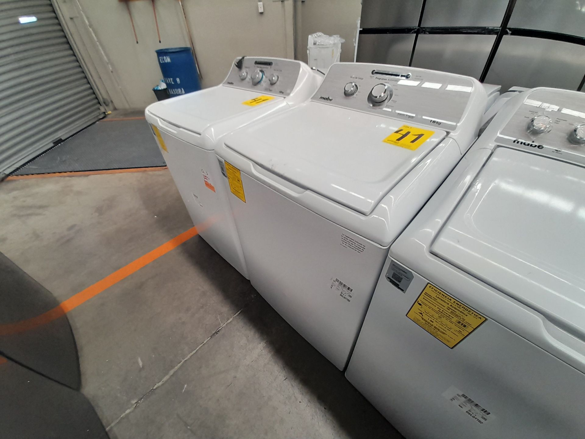 Lote de 2 lavadoras contiene: 1 lavadora de 18 KG, Marca MABE, Modelo LMA78113CBAB01, Serie S76416, - Image 2 of 6