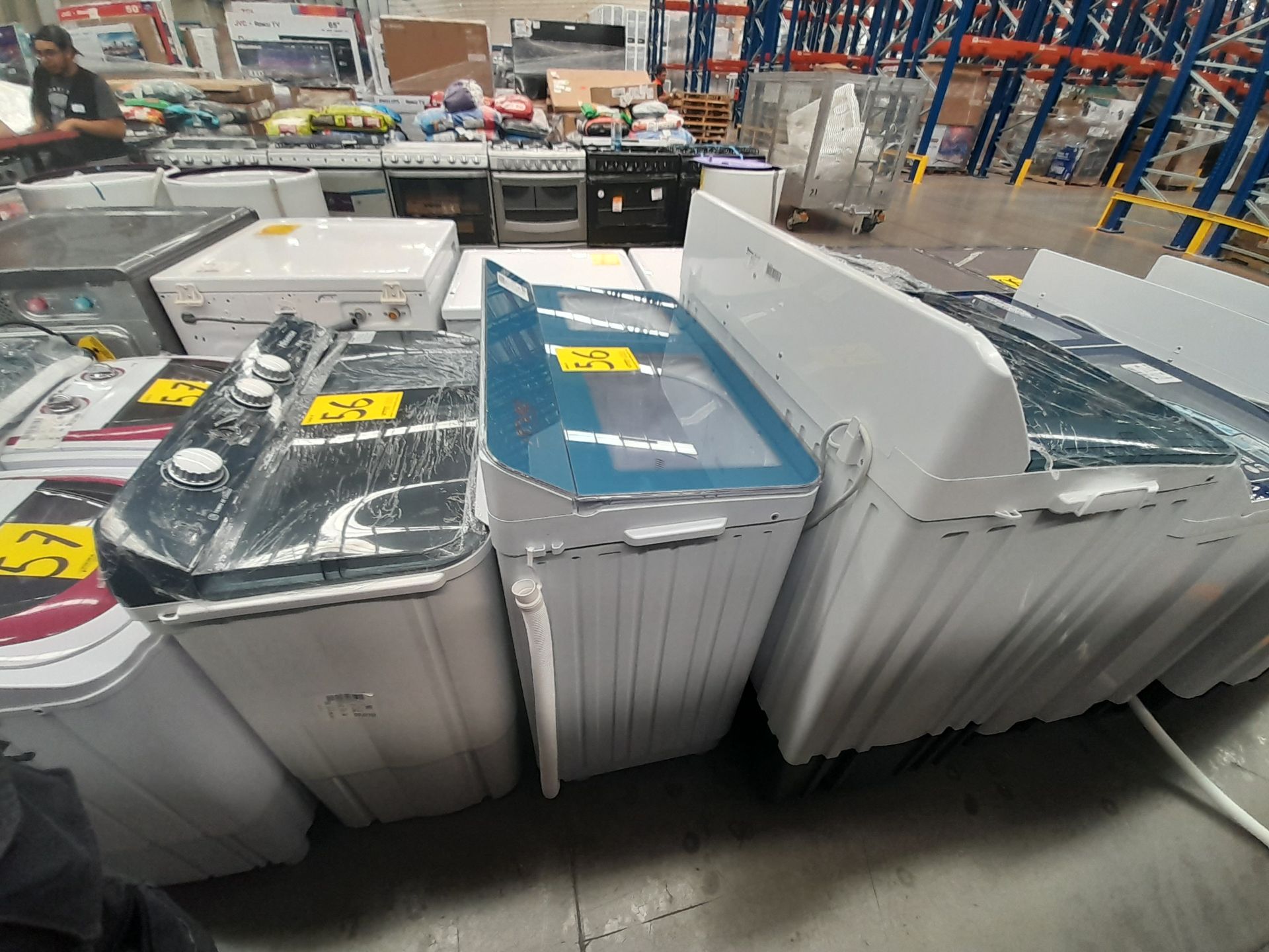 Lote de 3 lavadoras contiene: 1 lavadora de 22 KG, Marca KOBLENZ, Modelo LDM22B, Serie ND, Color BL - Image 5 of 6