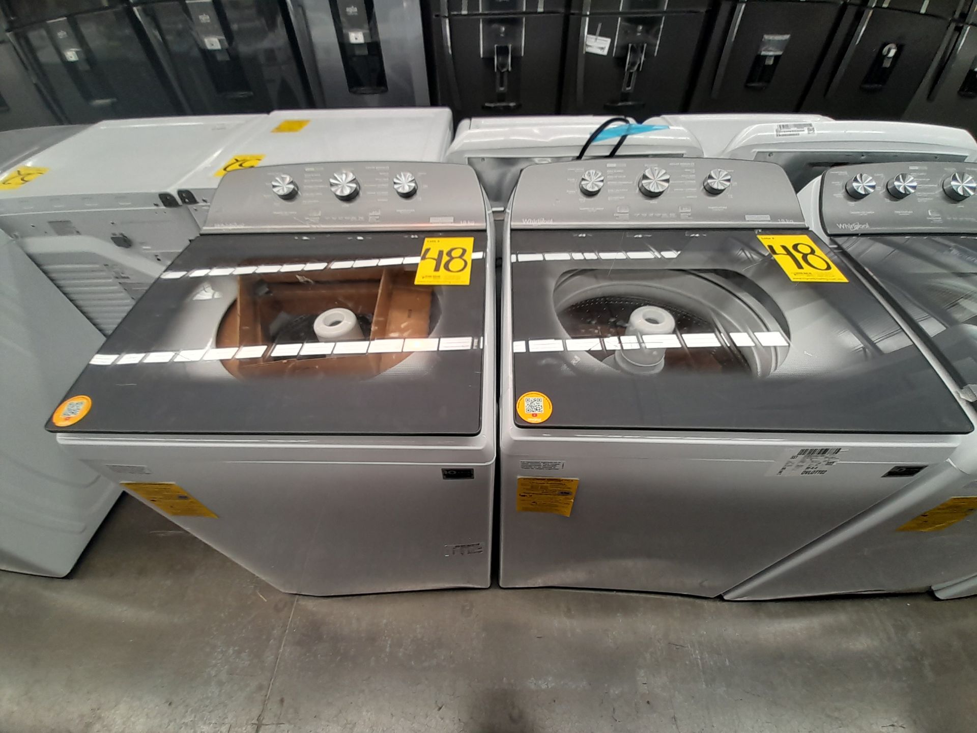 Lote de 2 lavadoras contiene: 1 lavadora de 18 KG, Marca WHIRPOOL, Modelo 8MWTW1813WJM0, Serie 6948