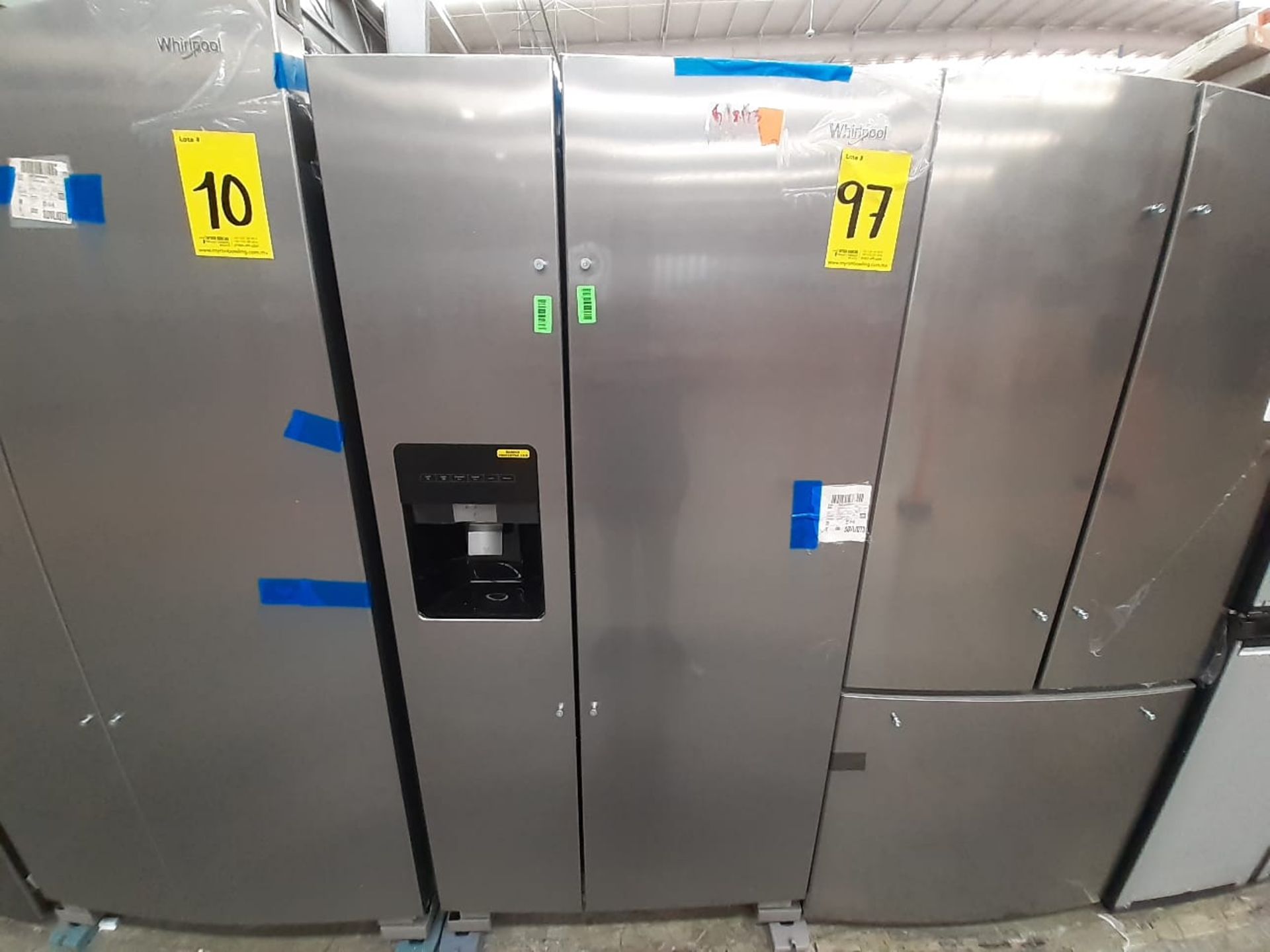 (Nuevo) Lote de 1 Refrigerador con Dispensador de Agua Marca WHIRLPOOL, Modelo WD2620S, Serie 84535