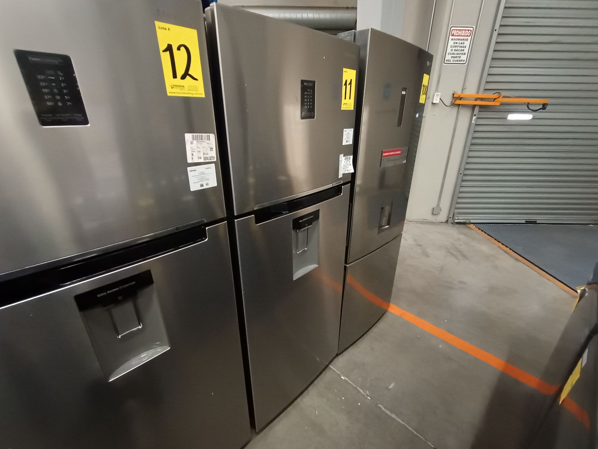 (Nuevo) Lote de 1 Refrigerador con Dispensador de Agua Marca LG, Modelo RT3A5982SL, Serie 00369V, C - Image 3 of 7
