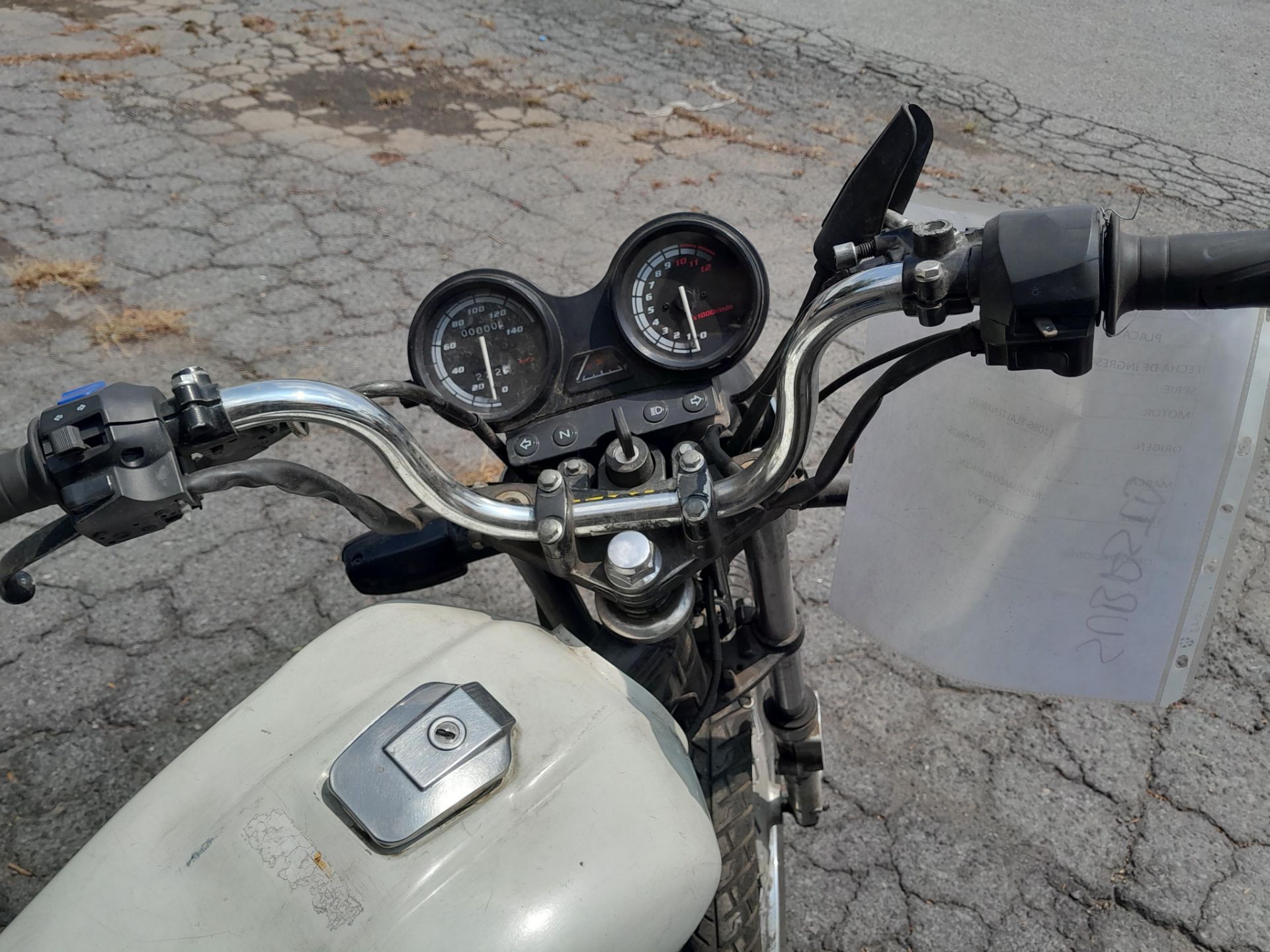 Lote de 2 Motocicletas contiene: 1 Motocicleta de trabajo usada Marca Yamaha YB 125, Modelo 2015, N - Image 6 of 9