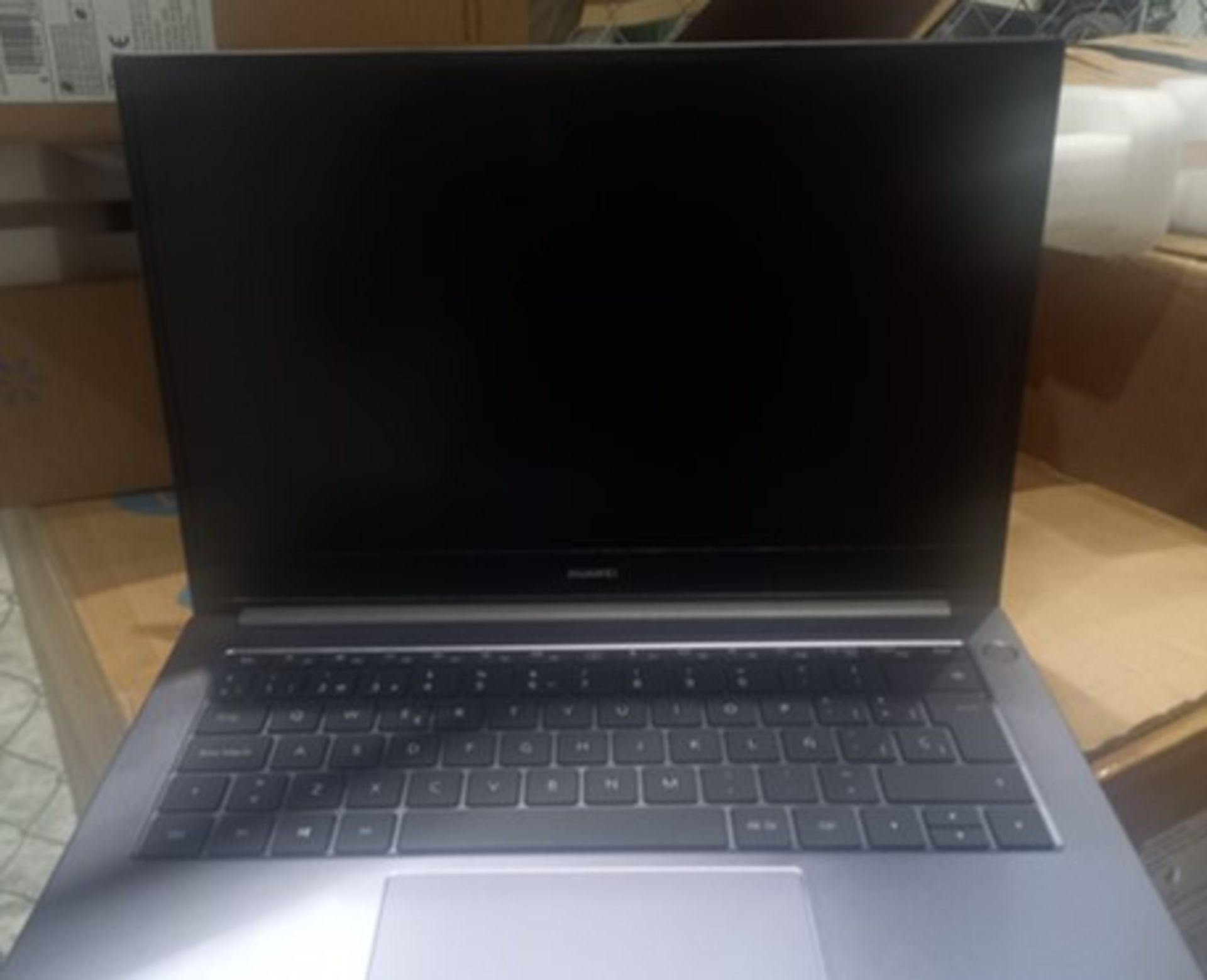 Laptop MacBook Air 2017 133 I5 8G 128GB SSD PL , Laptop Marca ASUS ROG R7 16GB RAM, 512GB con RTX3 - Image 3 of 3