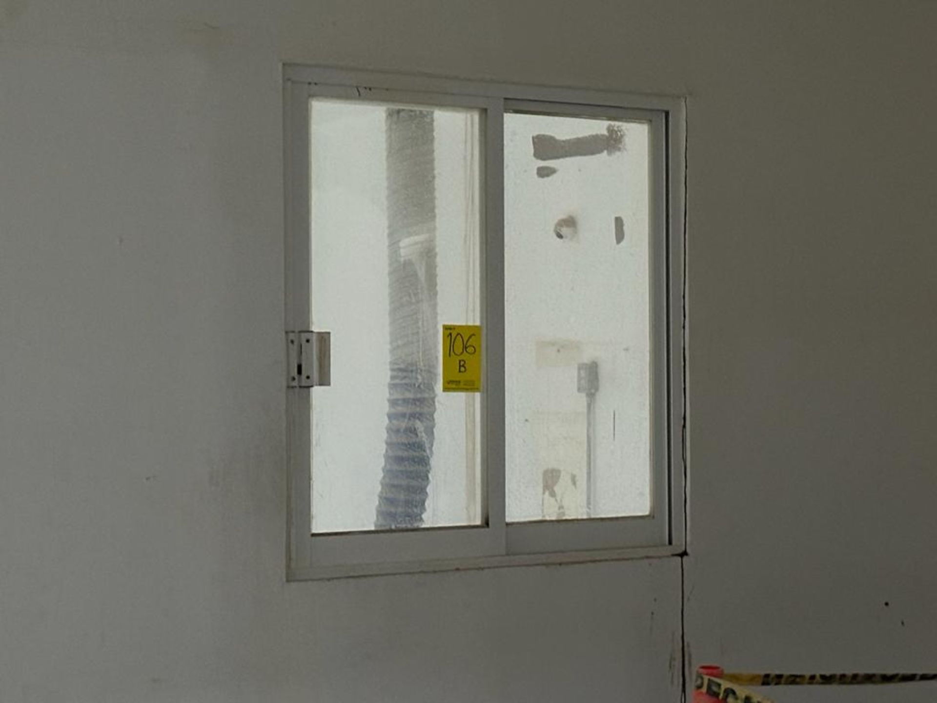 Lot consists of: 1 Aluminum window with acrylic approximate measures 2.36 x 0.99 m; 1 casement - Image 6 of 15