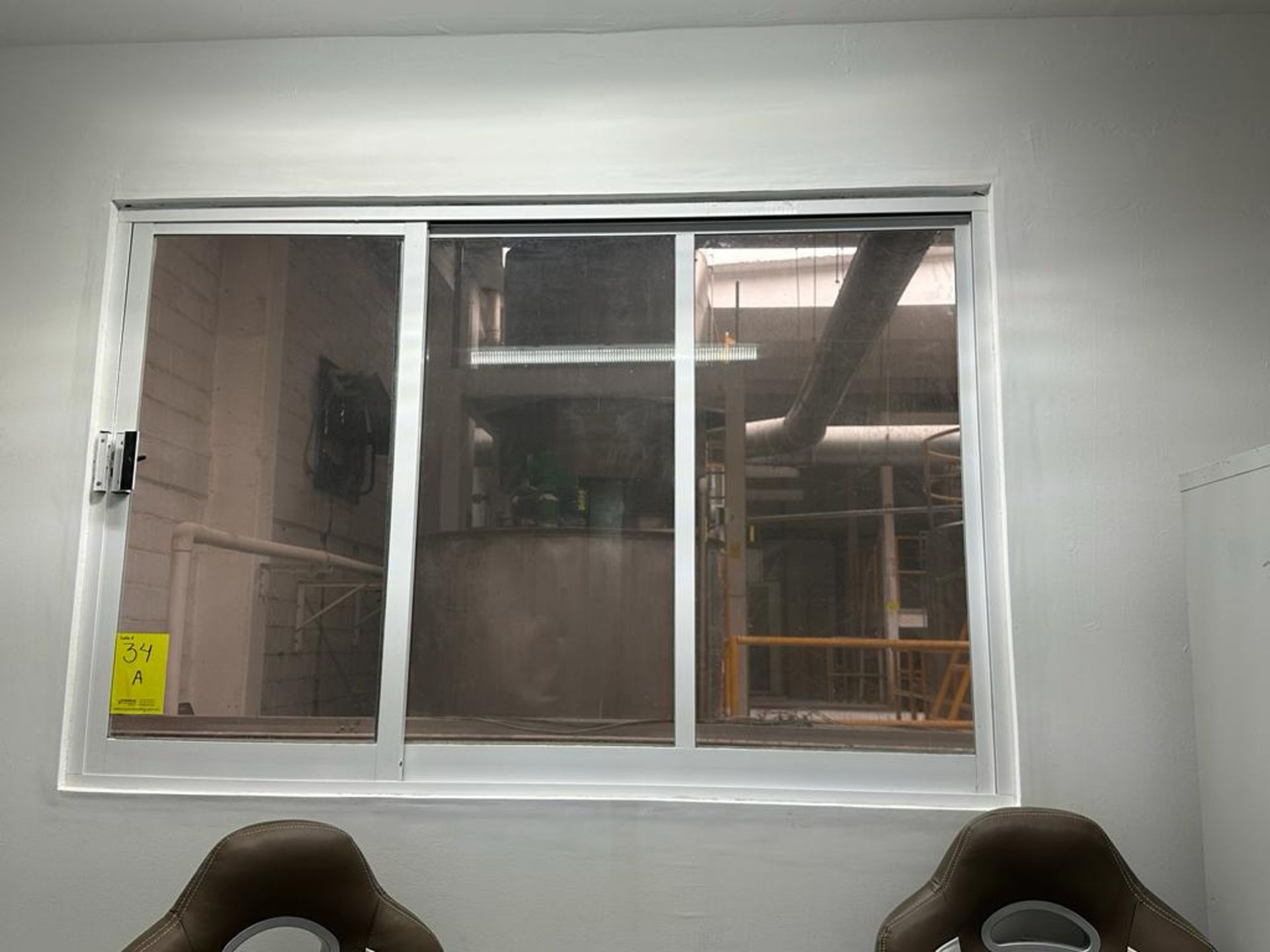 Lot consists of: 3 Aluminum windows with acrylic measures approximately 1.75 x 1.16 m; 1 Aluminum - Image 4 of 8