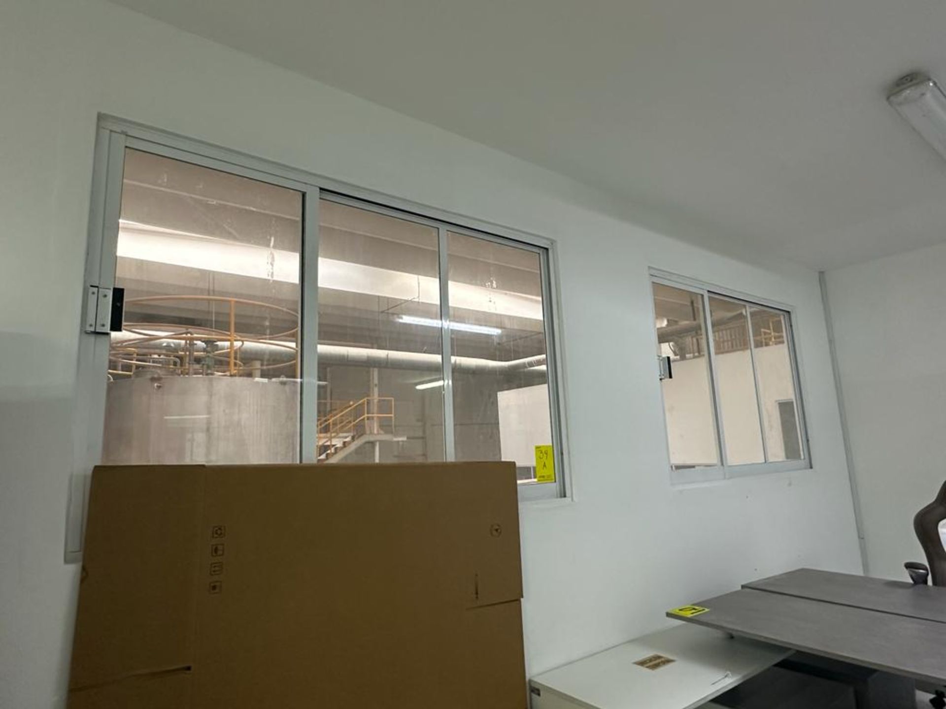 Lot consists of: 3 Aluminum windows with acrylic measures approximately 1.75 x 1.16 m; 1 Aluminum - Image 3 of 8