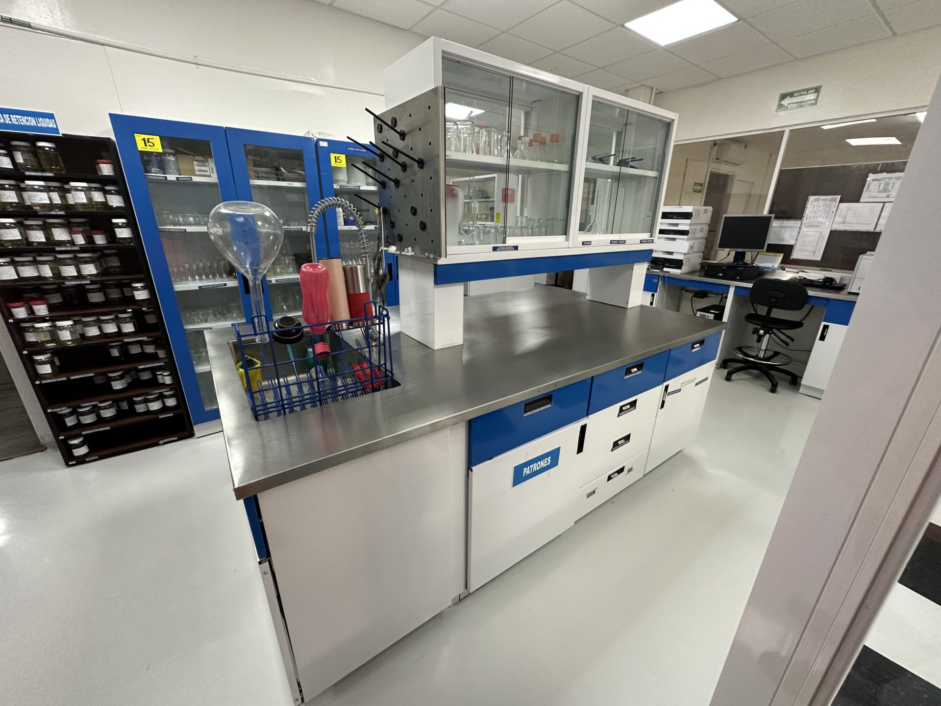 1 Central laboratory cabinet with stainless steel cover and sink, measures approximately 2.45 x 1.4 - Image 7 of 11