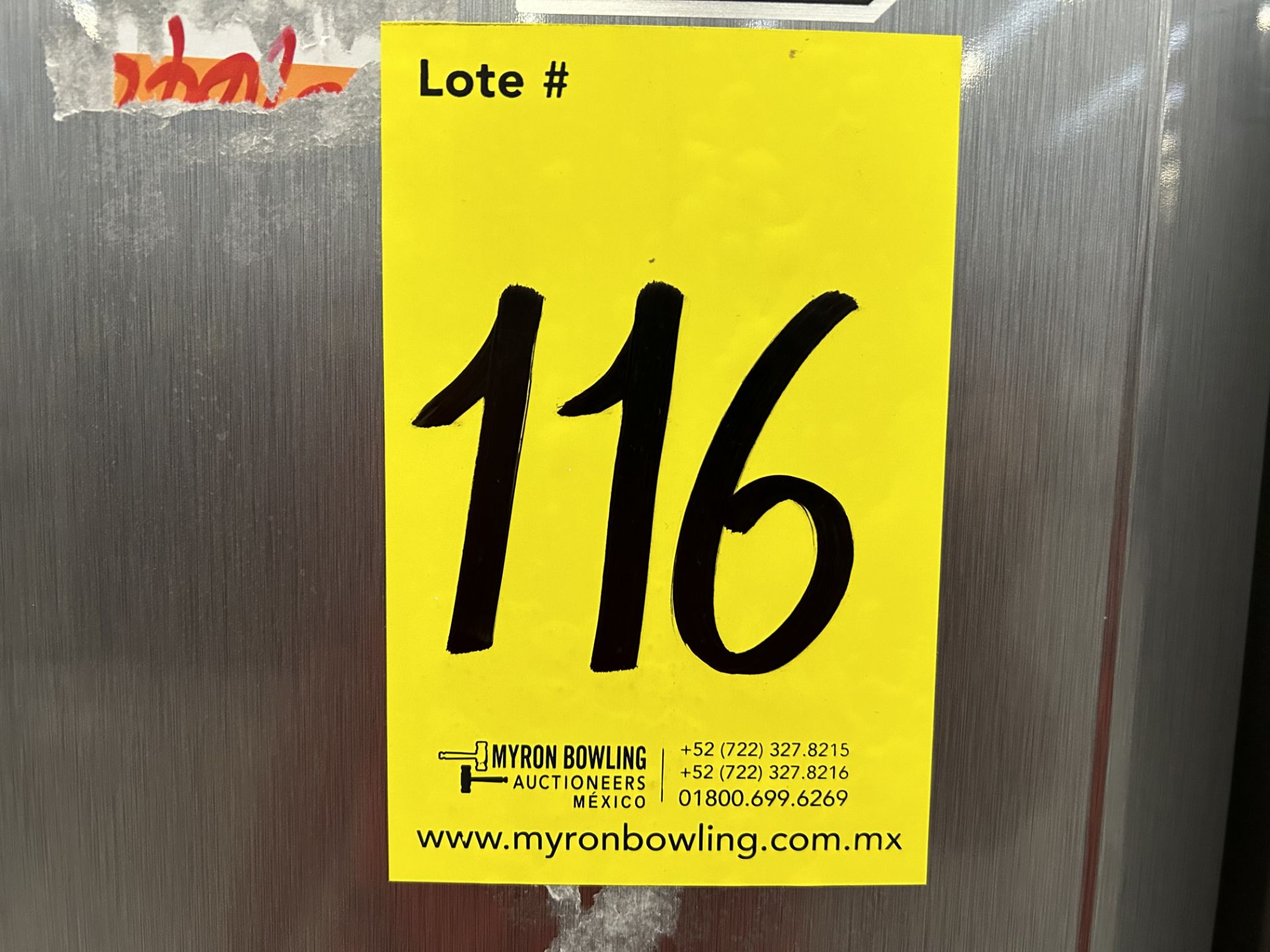 Lote de 2 Refrigeradores contiene: 1 Refrigerador con dispensador de agua Marca MABE, Modelo RMA250 - Image 6 of 6