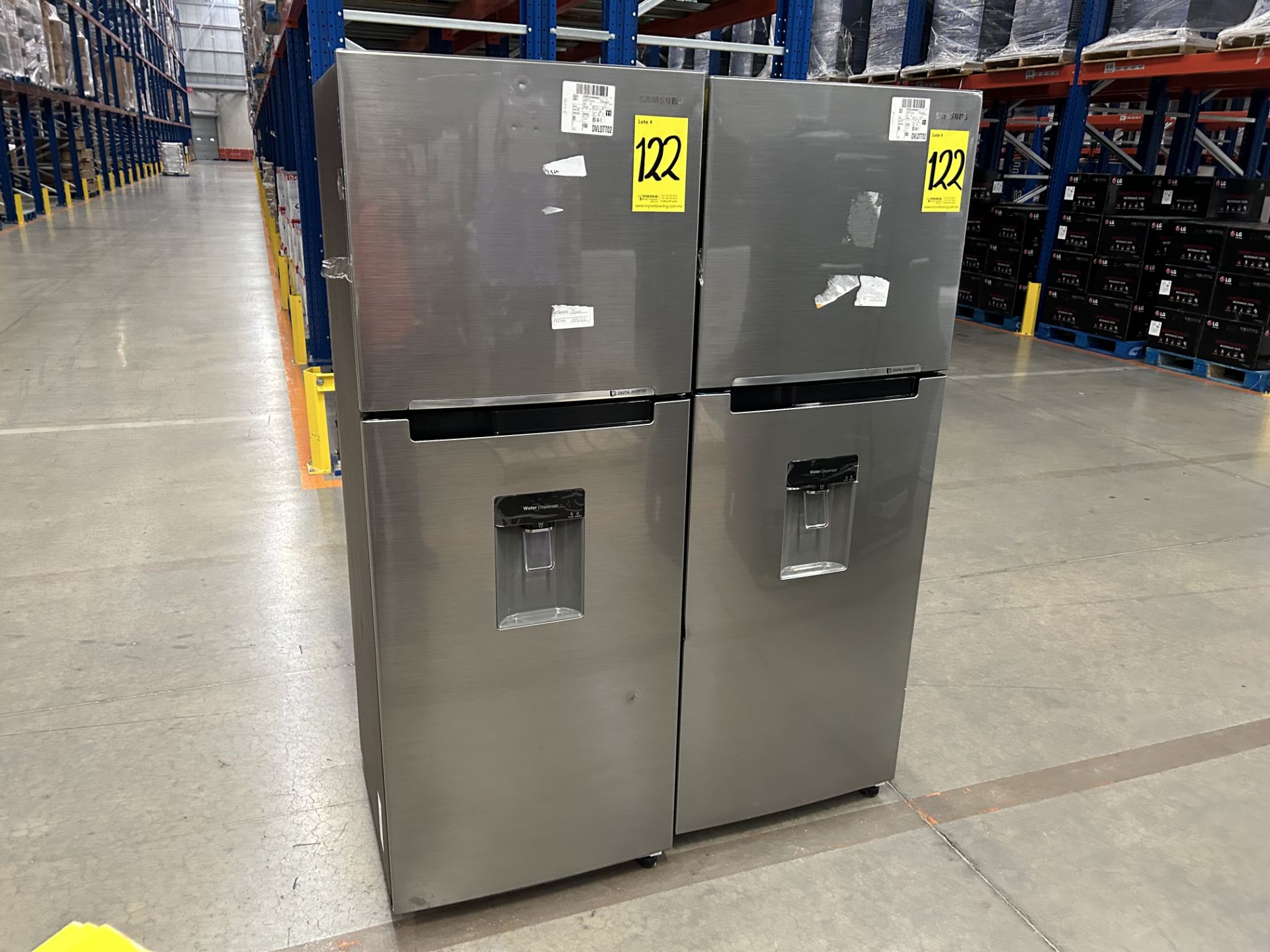 Lote de 2 refrigeradores contiene: 1 Refrigerador con dispensador de agua Marca SAMSUNG, Modelo RT2 - Image 3 of 6