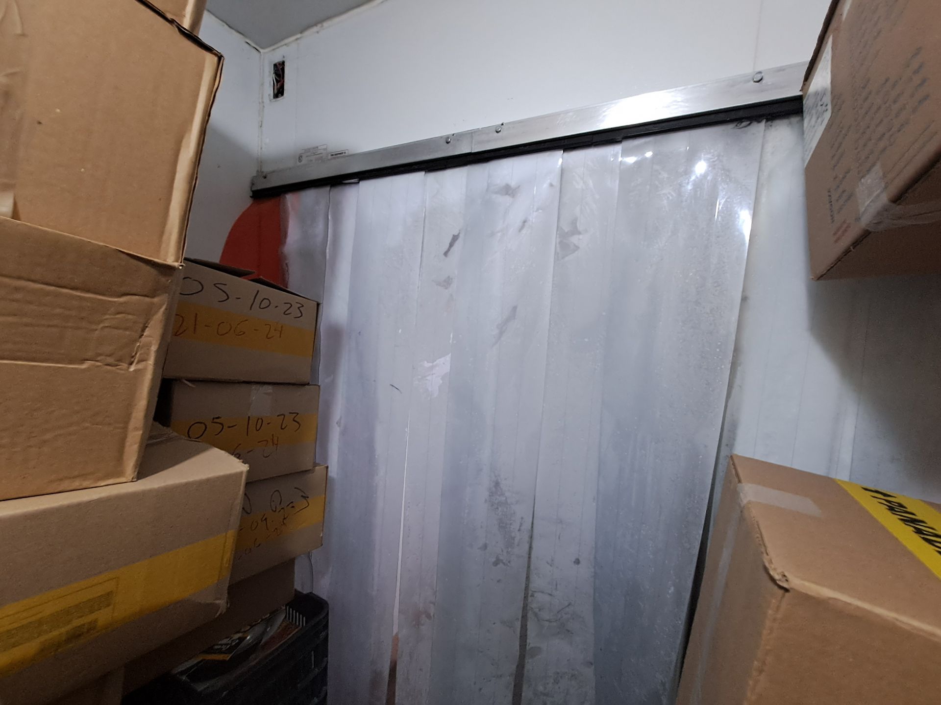 (Pago y remoción urgente) Cámara combo (comparten muro) de refrigeración y congelación de salchicho - Image 11 of 27