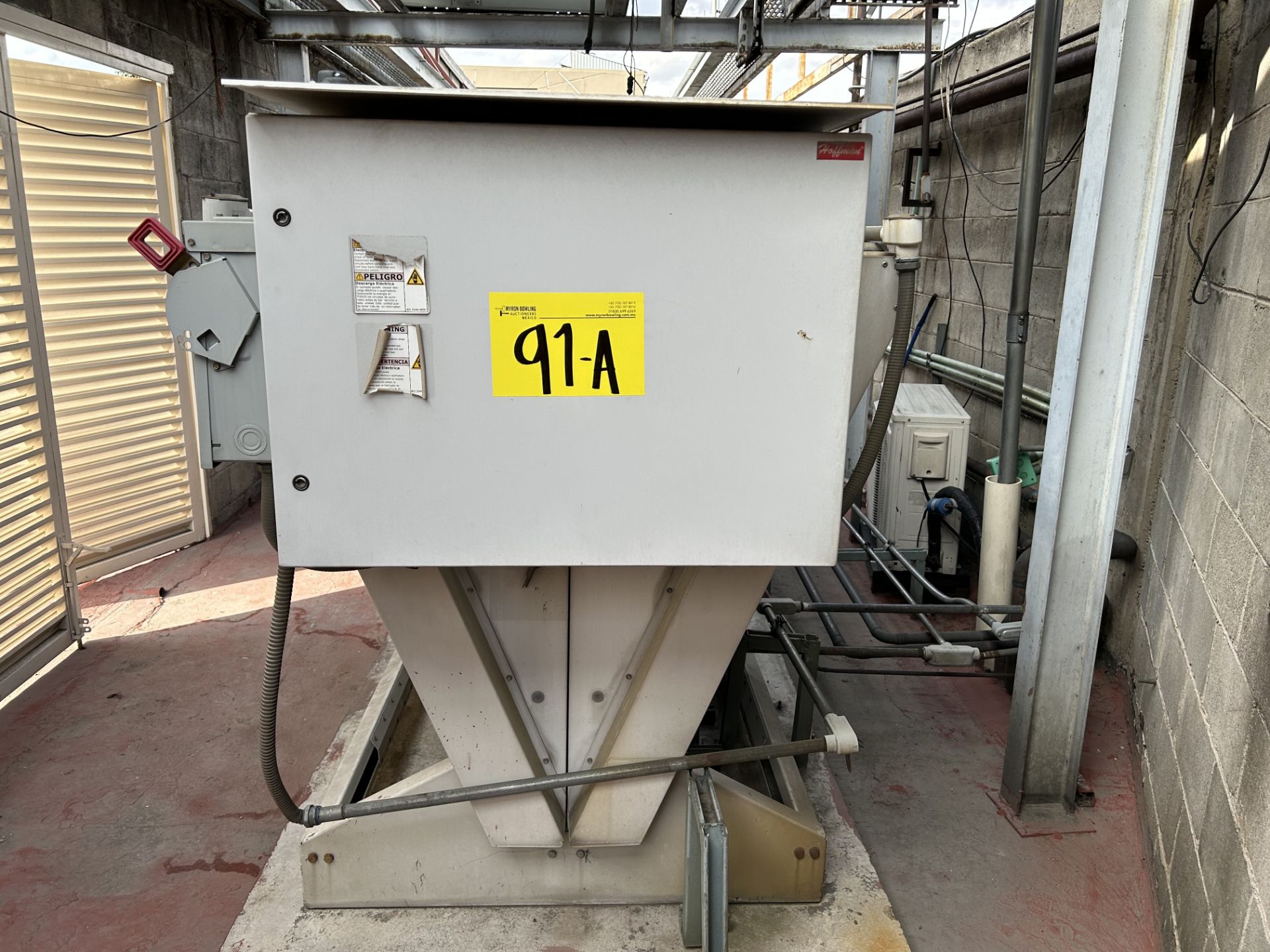 (Pago y remoción urgente) Unidad condensadora de 2 ventiladores Marca GÜNTER, Modelo 507682, No de - Image 5 of 8