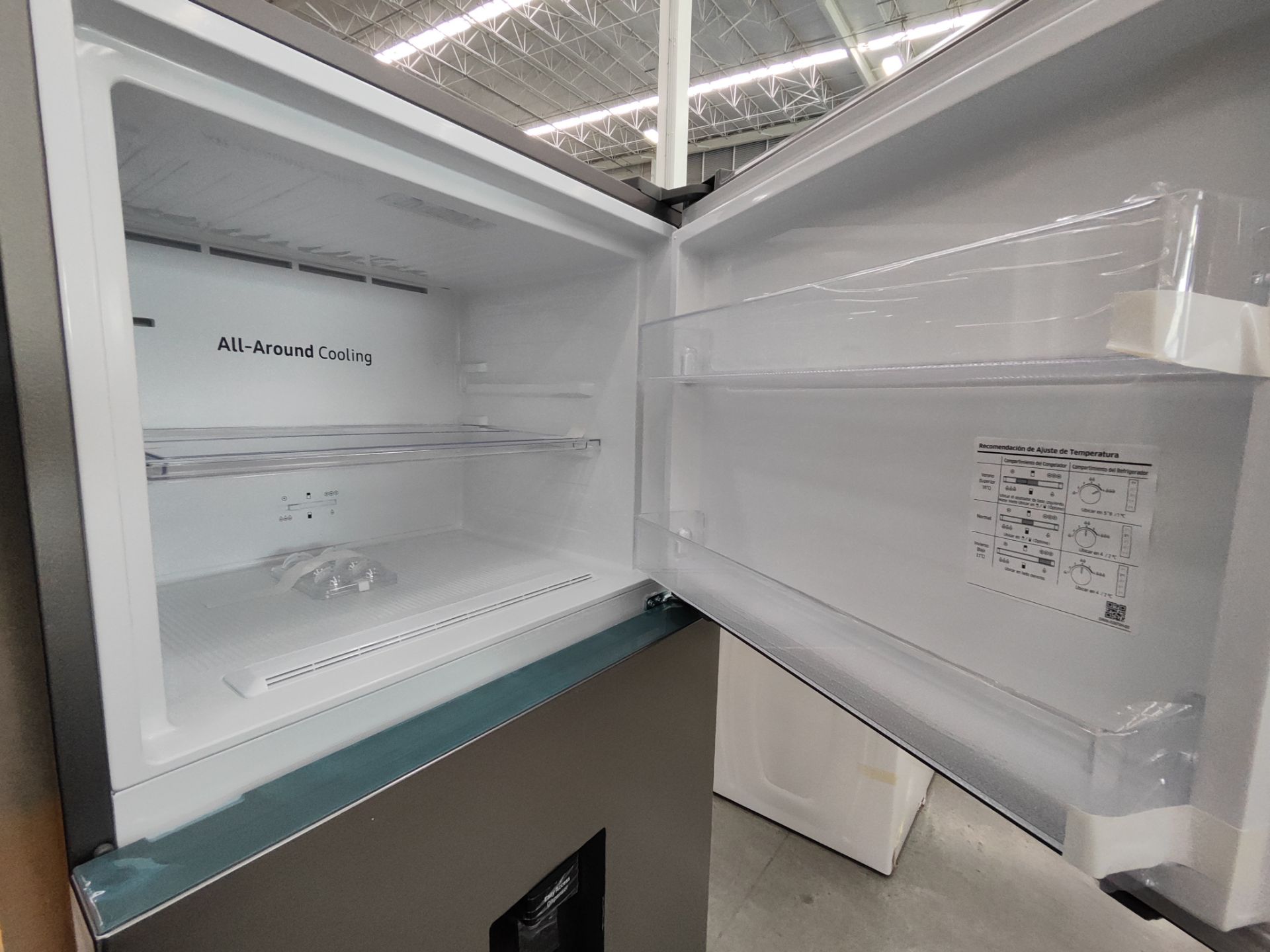 Lote de 2 refrigeradores contiene: 1 refrigerador con dispensador de agua Marca LG, Modelo GT32WDC, - Bild 6 aus 8