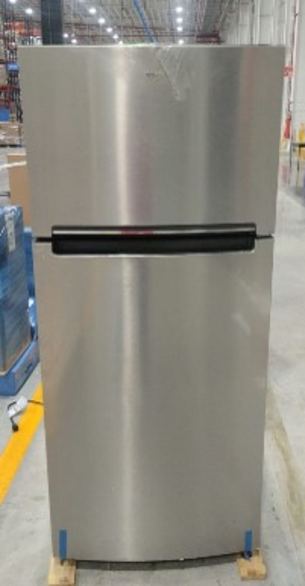 (Daño minimo) Refrigerador top mount Marca whirlpool 17ft3, Refrigerador marca Mabe auto 14 pies ne