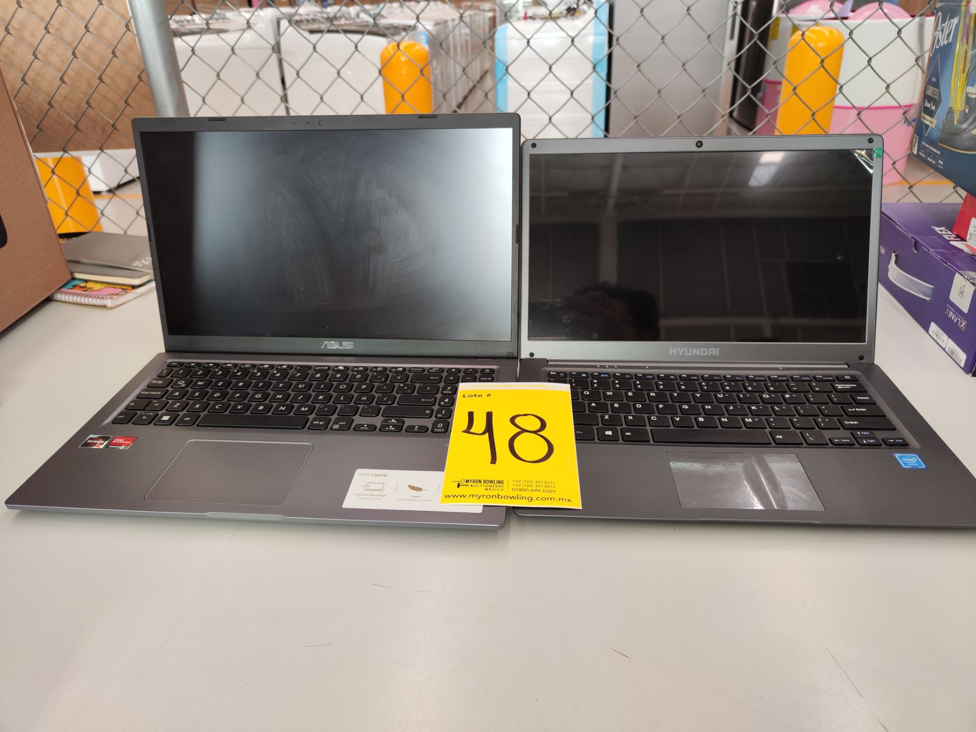 Lote de 2 laptops contiene: 1 laptop ASUS, Modelo D515D, Serie 39245, Almacenamiento 256 GB, RAM 8