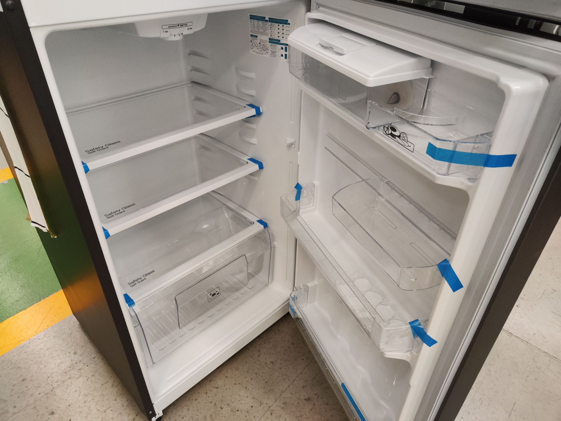 Lote de 2 refrigeradores contiene: 1 refrigerador con dispensador de agua Marca MABE, Modelo RME360 - Bild 5 aus 8