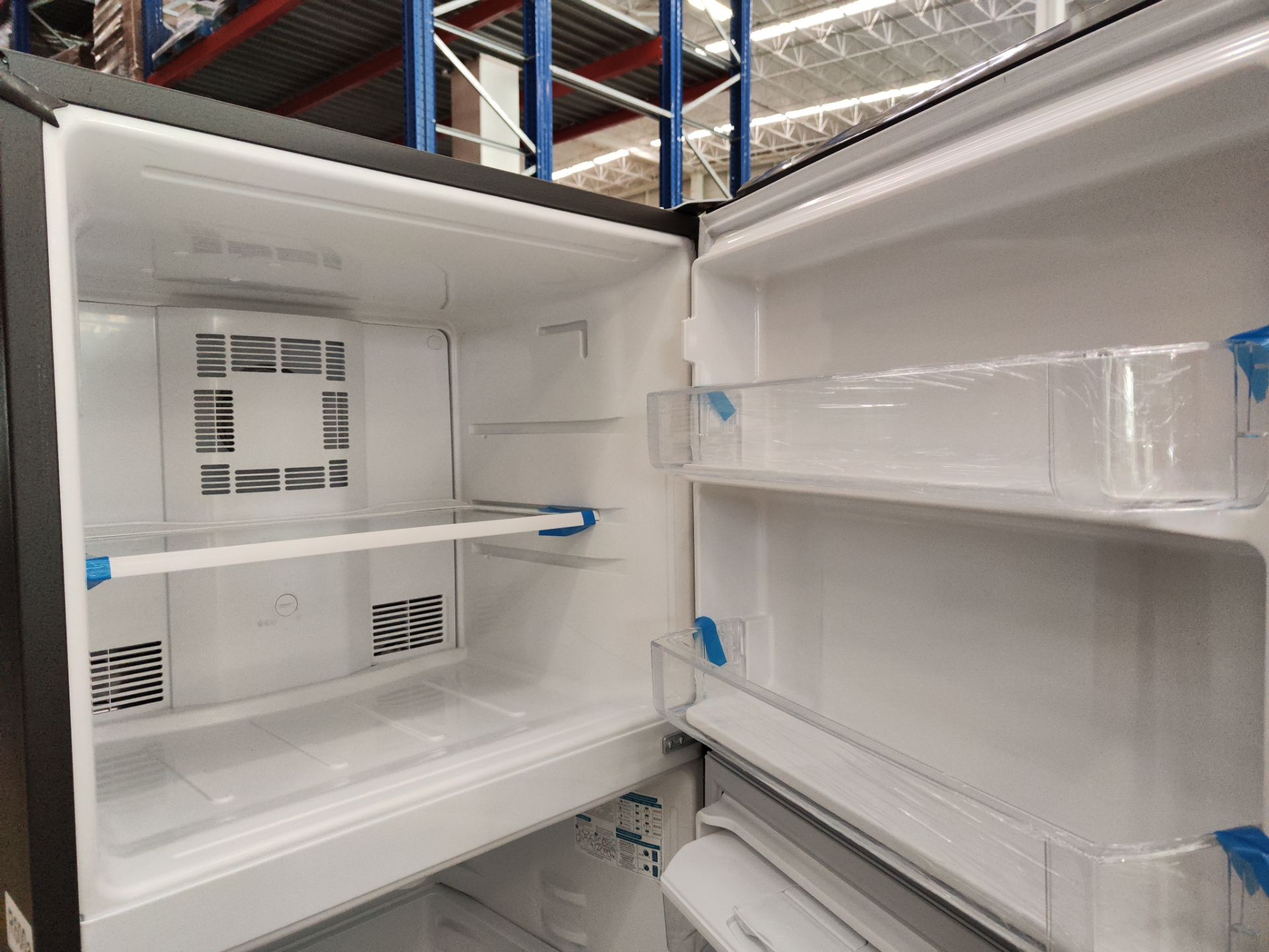 Lote de 2 refrigeradores contiene: 1 refrigerador con dispensador de agua Marca MABE, Modelo RME360 - Bild 4 aus 8