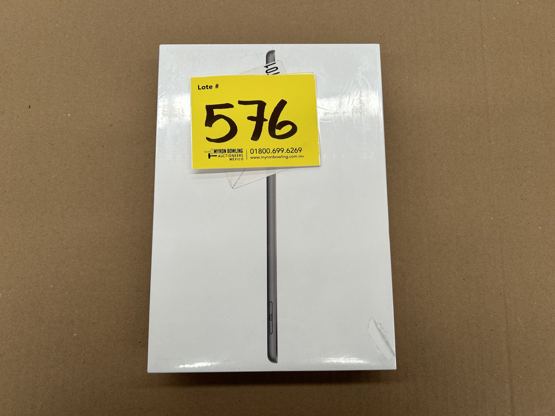 (Nuevo) Lote de 1 iPad 9a generación de 64 GB, Serie 4PMFVW, Color GRIS (Sellada, Favor de Inspecci