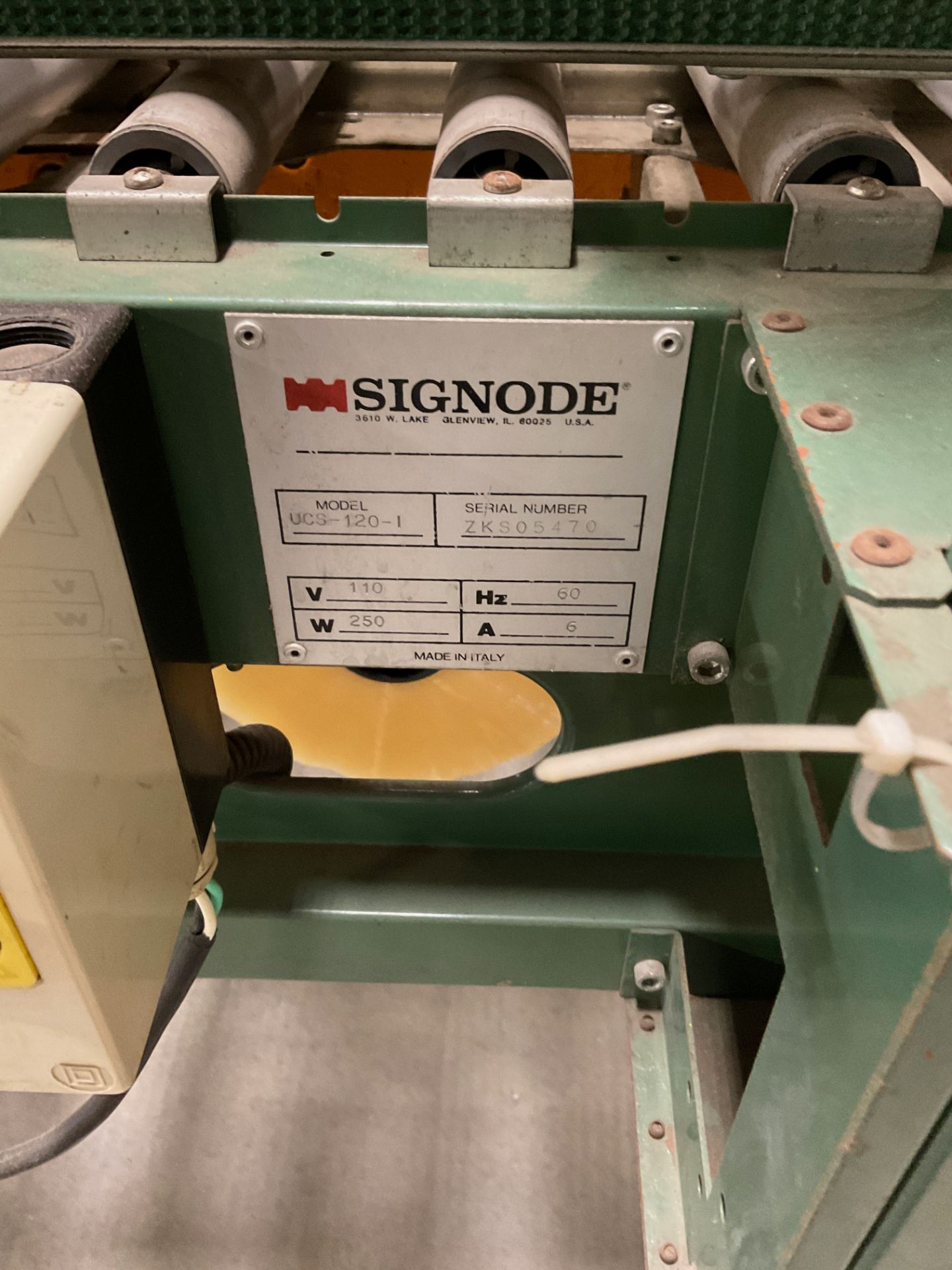 (2) Signode UCS-120-1 Box Tapers, S/N: ZKS05470, ZWS05165 | Rig Fee $250 - Image 4 of 5