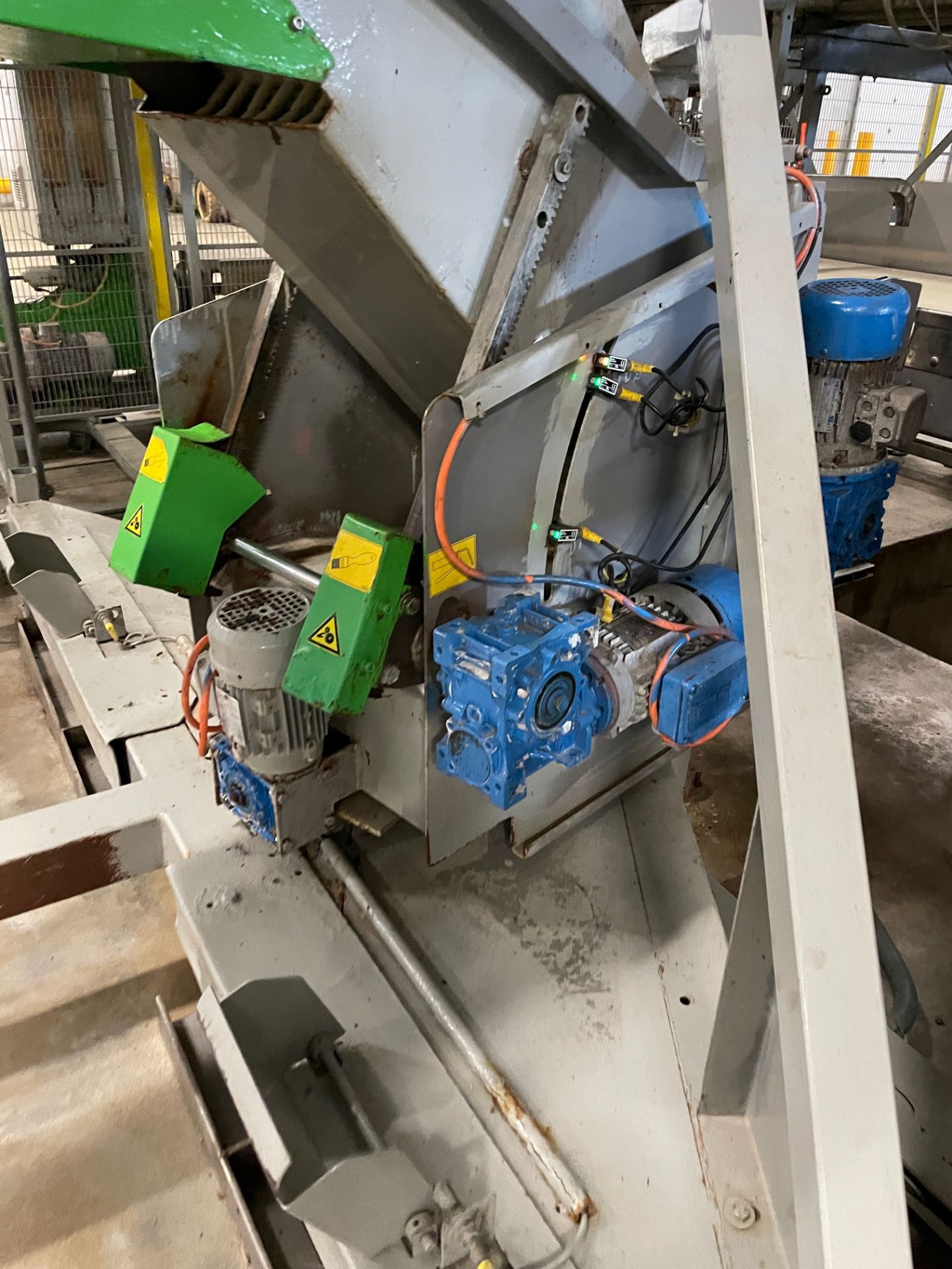 2013 MAF Roda Robotic Fruit Bin Filler, w/ Control Panel - Subj to Bulk | Rig Fee $750 - Image 3 of 5