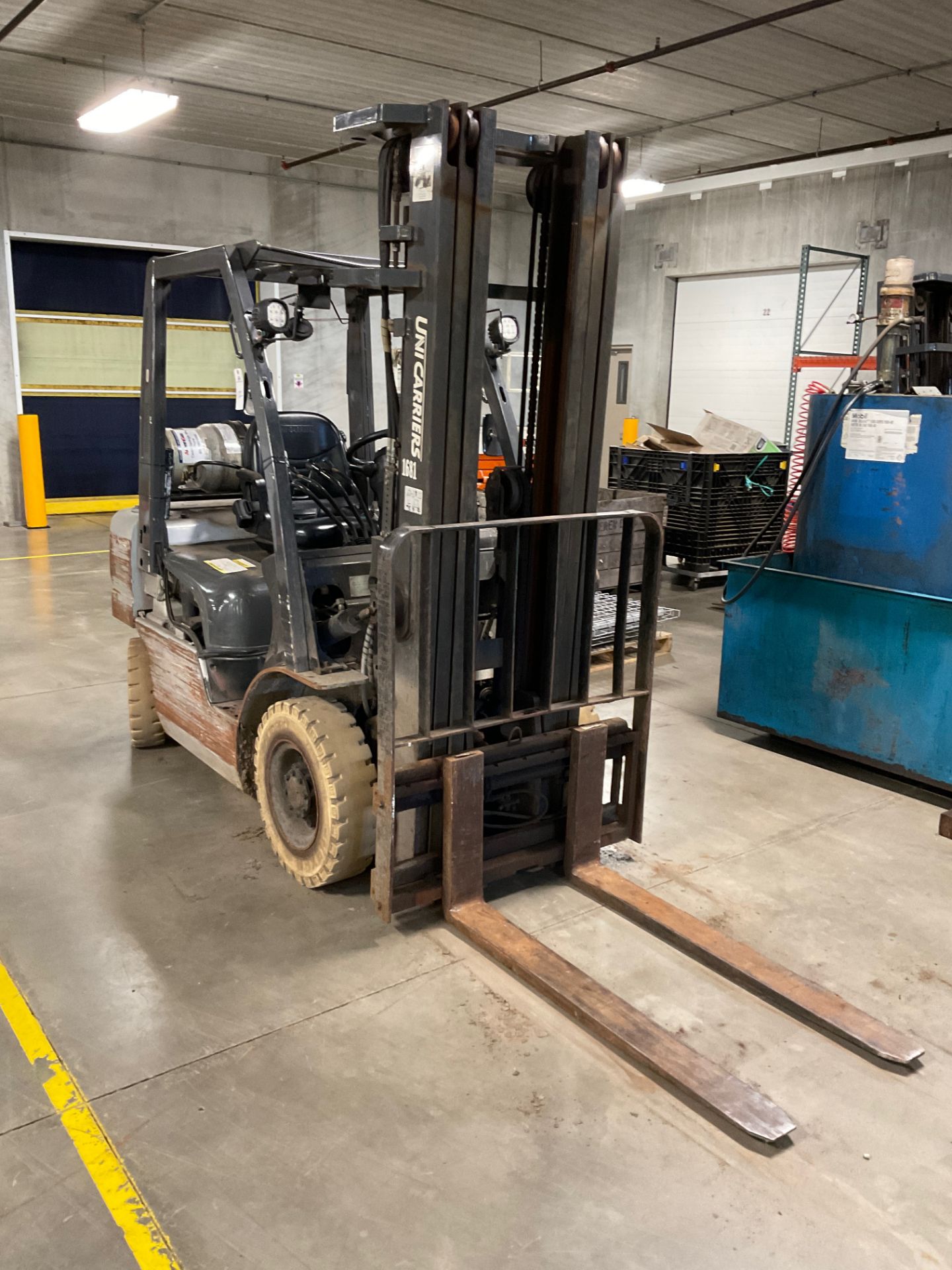 Unicarriers Model MP1F2A25LV Lift Truck, Side Shift, 3100 LB Max Ca (Not Operational) | Rig Fee $150