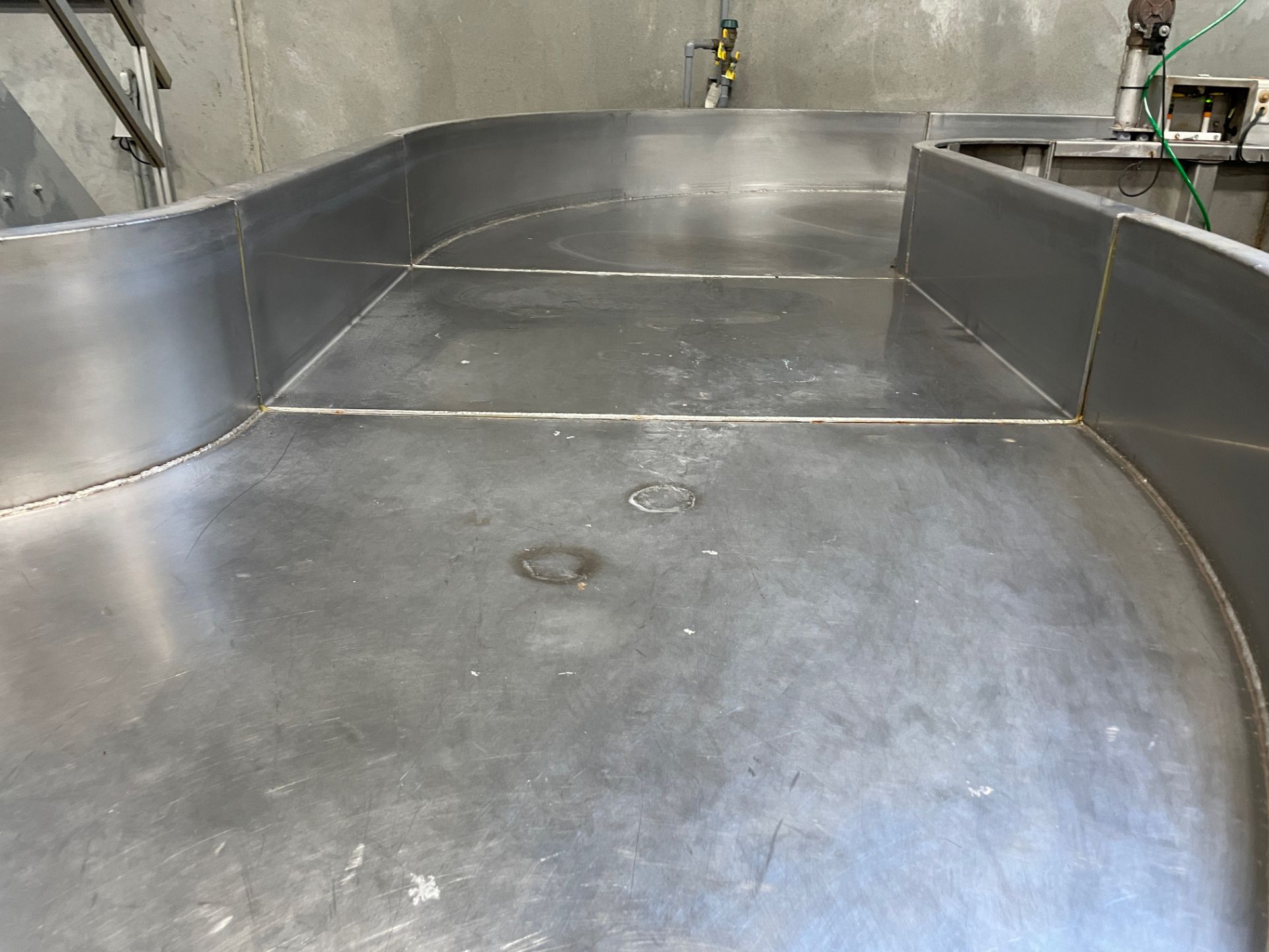 2013 MAF Roda Water Dump Flume, Stainless Steel, Approx Dims: 4ft W - Subj to Bulk | Rig Fee $600 - Image 8 of 8