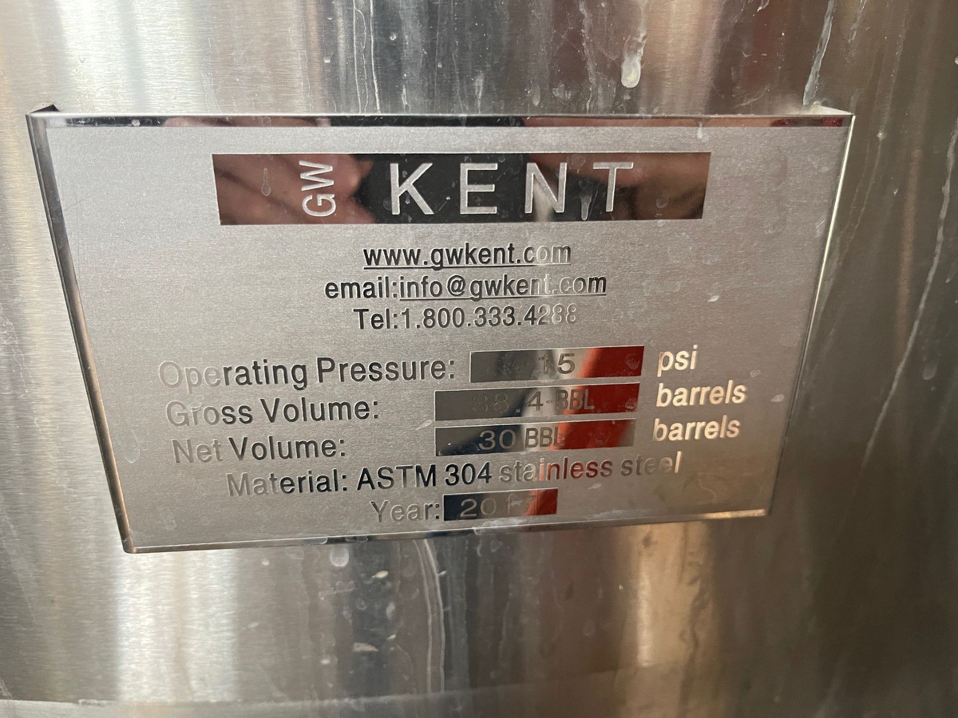2017 30 BBL G.W. Kent Stainless Steel Fermentation Tank (Approx: 6' x 12') | Rig Fee $1000 - Image 3 of 4