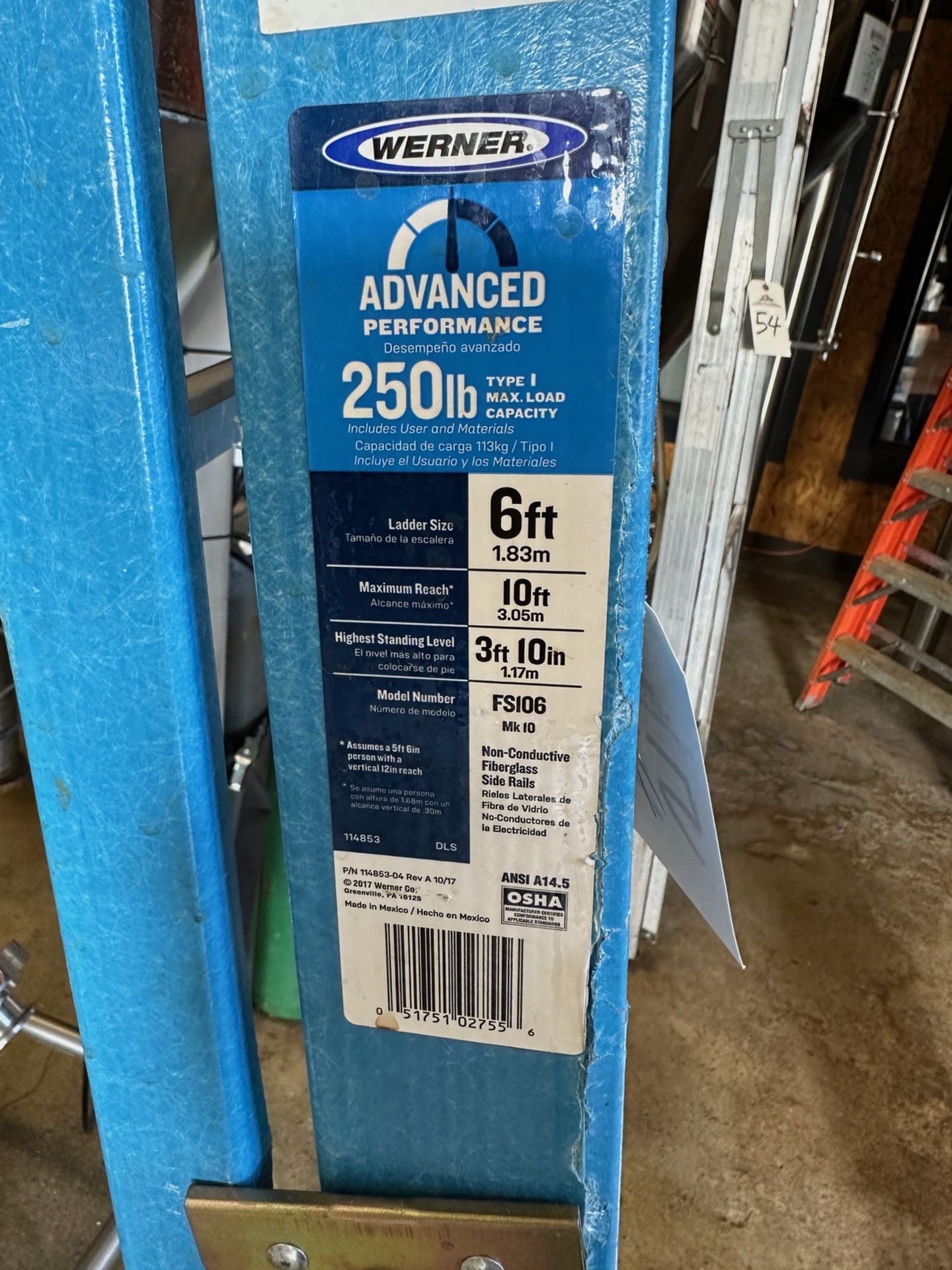 Werner 6' Fiberglass Step Ladder with 250 LB Capacity | Rig Fee $20 - Image 2 of 2