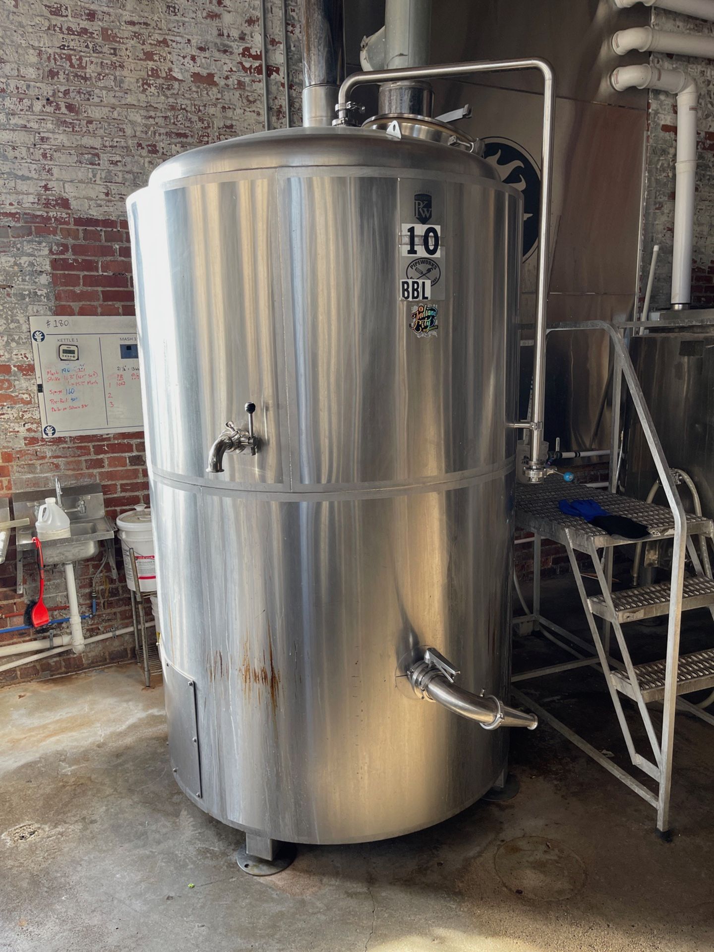 Portland Kettle Works 10 BBL Stainless Steel Kettle (Approx: 4'6" x 9'), Direct Fire | Rig Fee $750