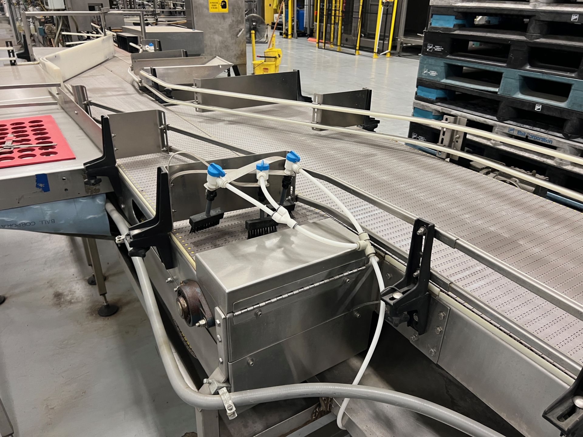 Stainless Steel Frame Diverging & Accumuation Conveyor | Rig Fee $1250