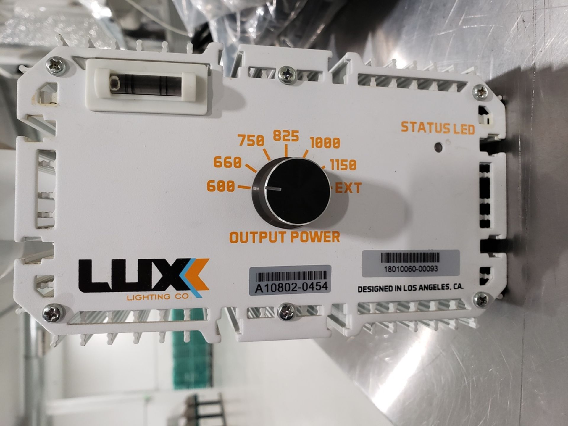 Lot of (12) Luxx HID Grow Lights, M# LUXX DE1000, W/ Cables | Rig Fee $200 - Image 4 of 4