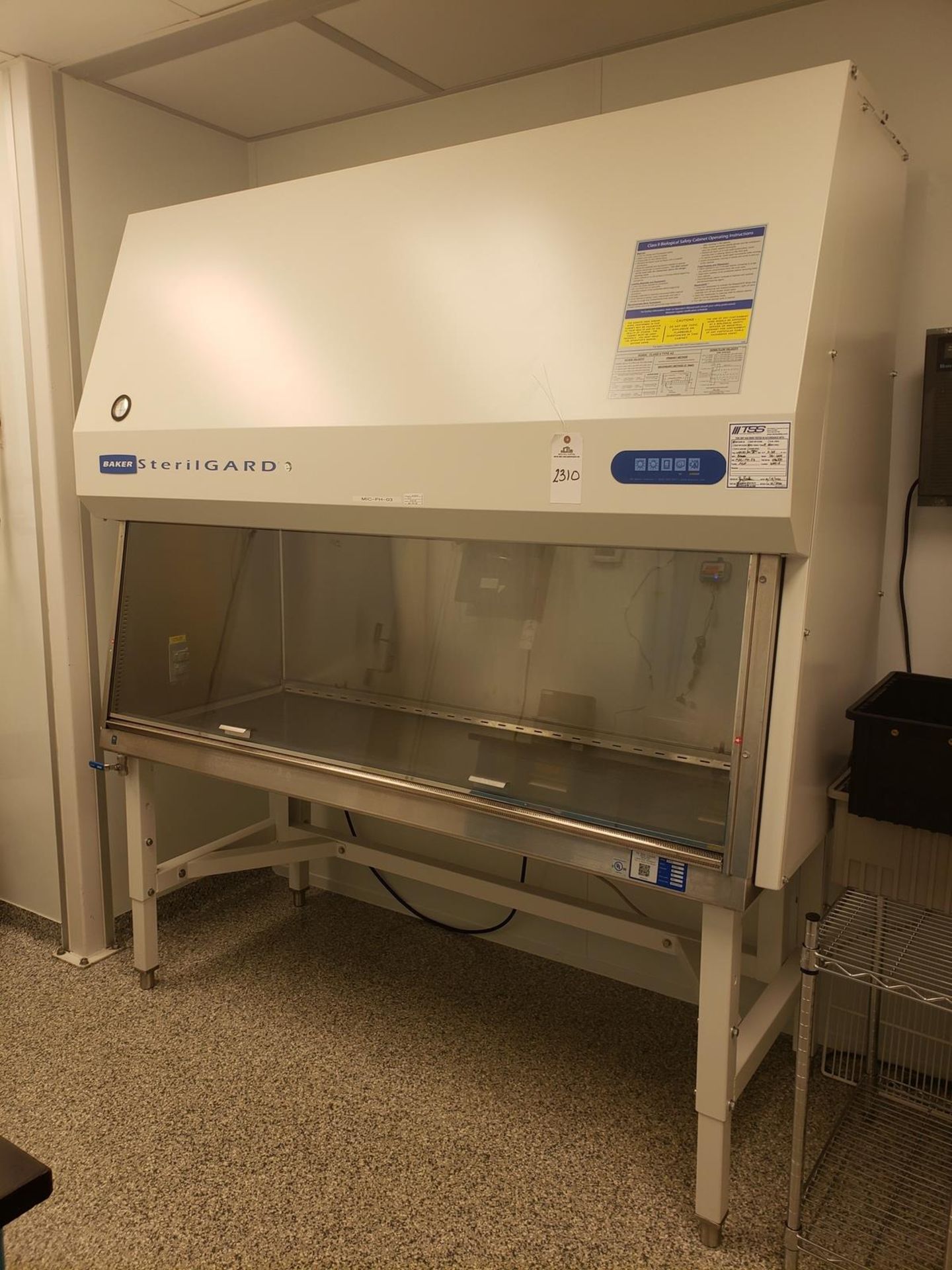 Baker SterilGARD Biosafety Cabinet, M# SG604, S/N 123383