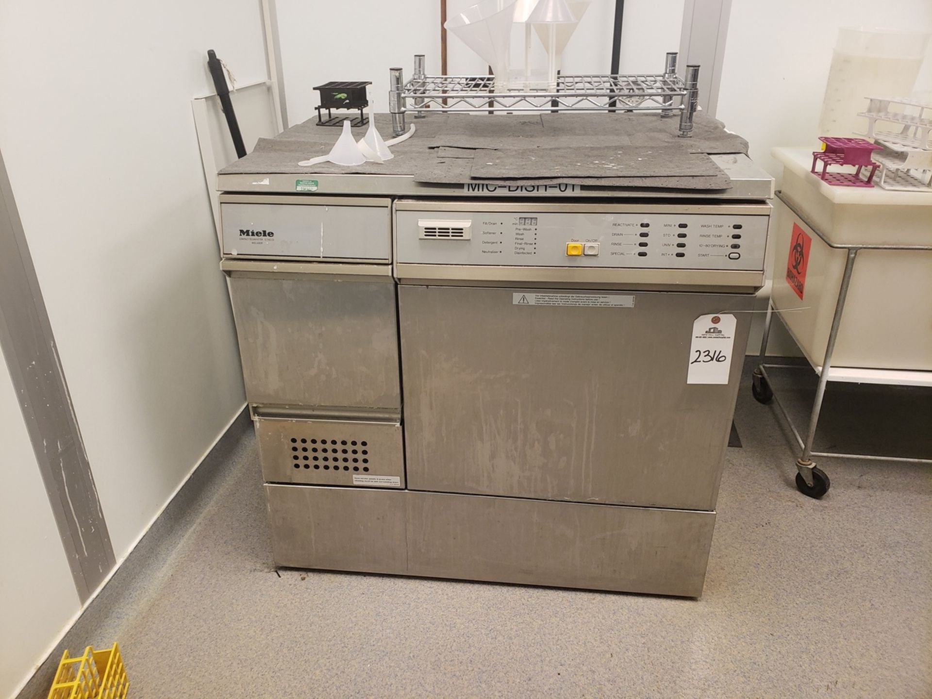 Miele Commercial Dishwasher, M# G 7783 CD, S/N 53092 | Rig Fee $250