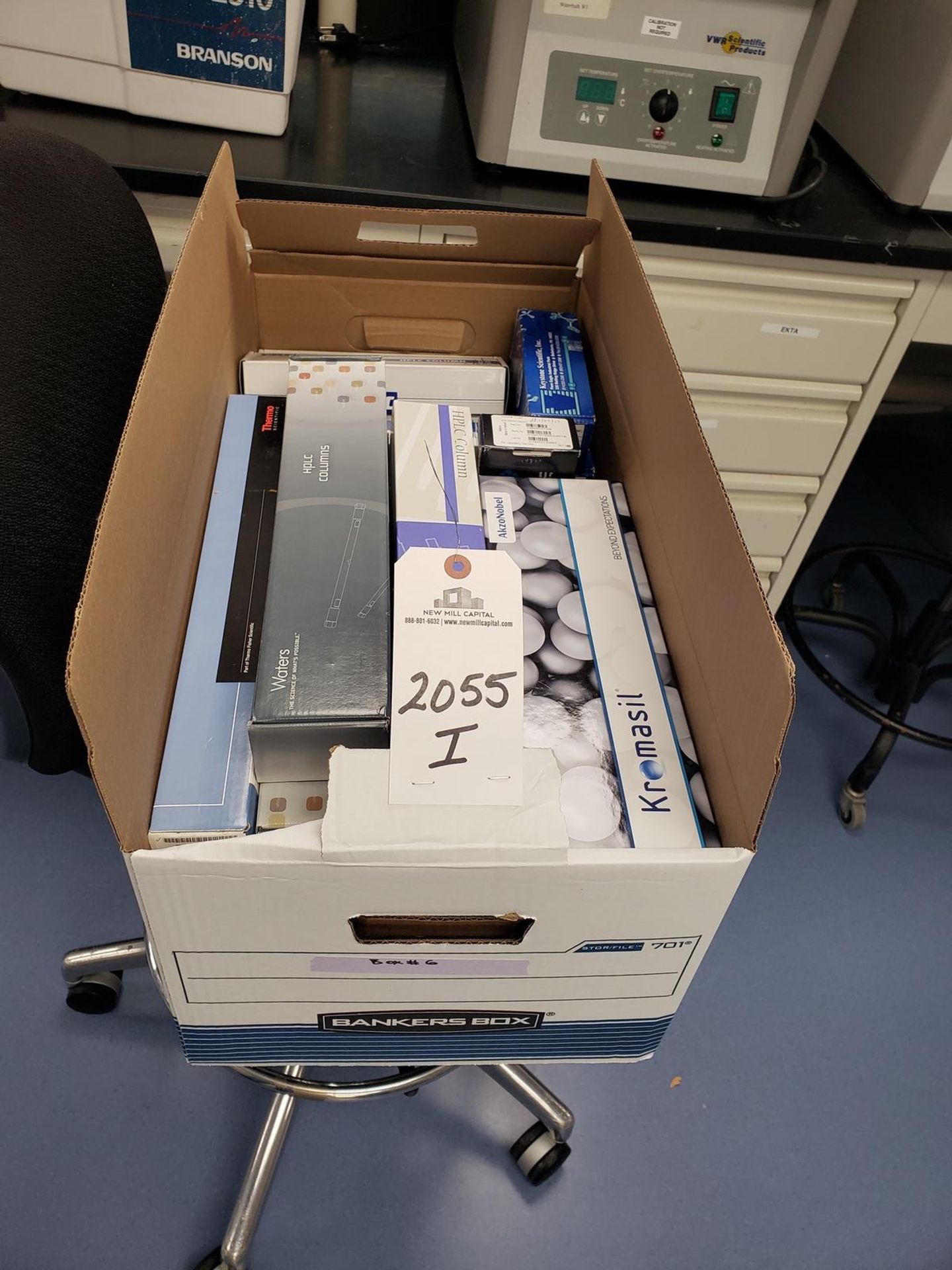 Lot of HPLC Columns | Rig Fee $50 (Boxed)