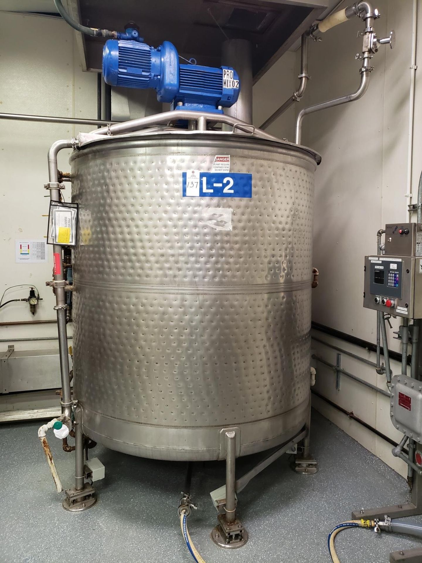 1,000 Gallon Stainless Steel Jacketed Scrape Surface Mixing Tank, Load Cell Mounted | Rig Fee $1000