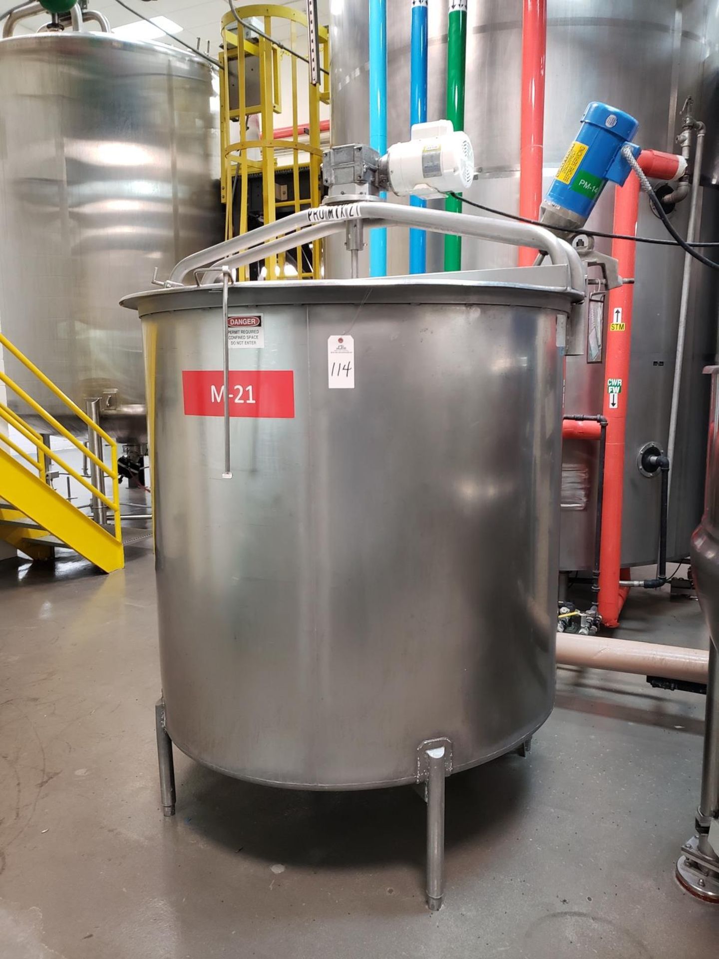 350 Gallon Stainless Steel Mixing Tank, W/ Dual Agitators & VFD Controller, Load Cel | Rig Fee $400