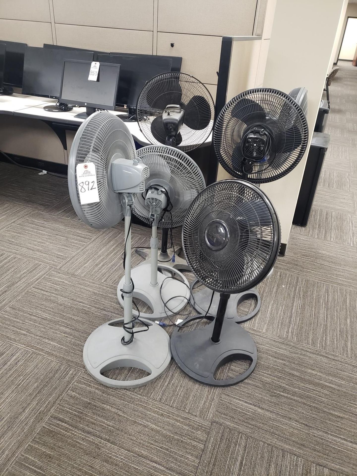 Lot of (6) Office Fans | Rig Fee $125