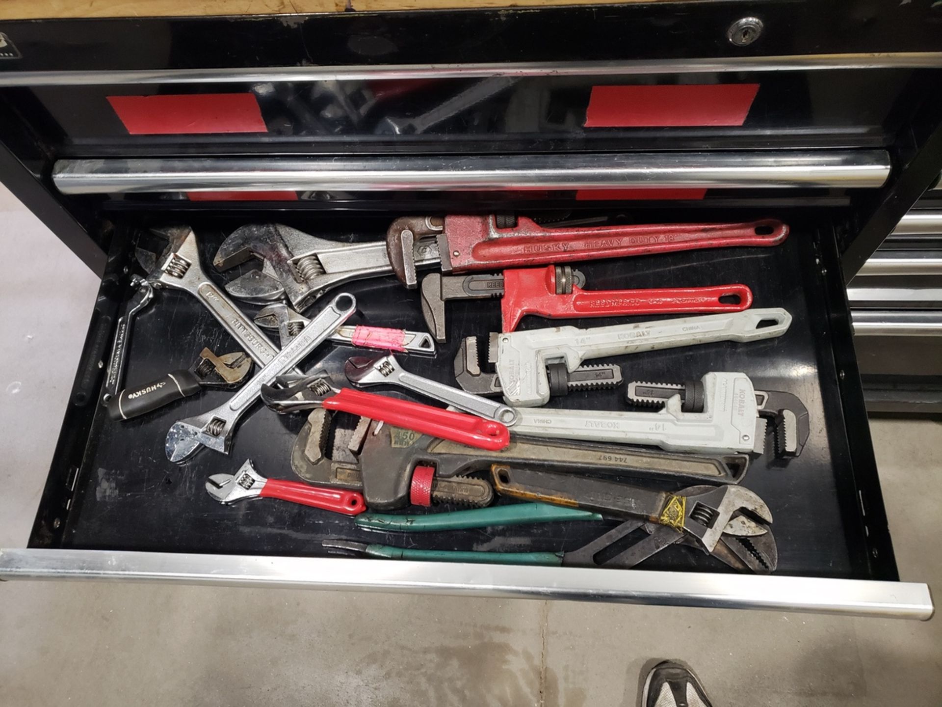 Lot of (2) Tool Boxes W/Contents | Rig Fee $15 - Image 5 of 14