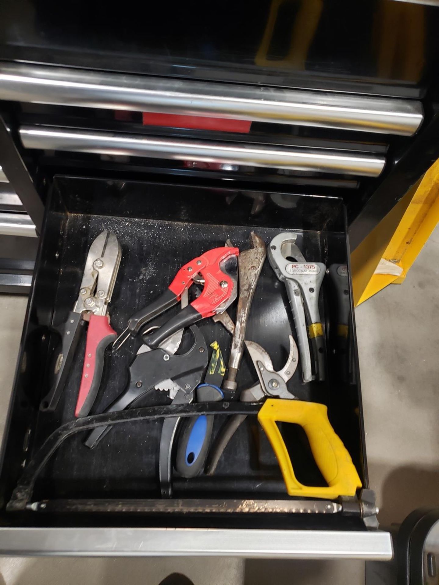 Lot of (2) Tool Boxes W/Contents | Rig Fee $15 - Image 9 of 14