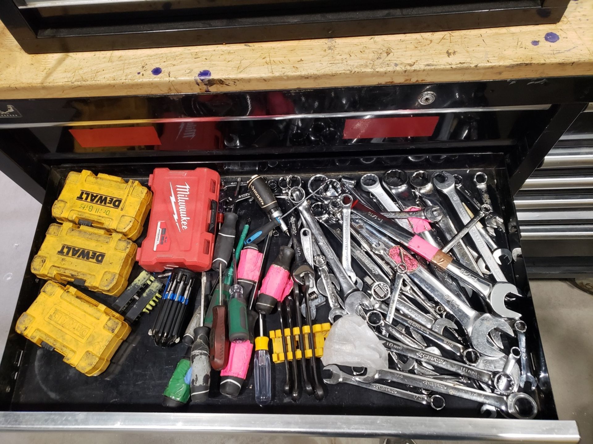 Lot of (2) Tool Boxes W/Contents | Rig Fee $15 - Image 4 of 14