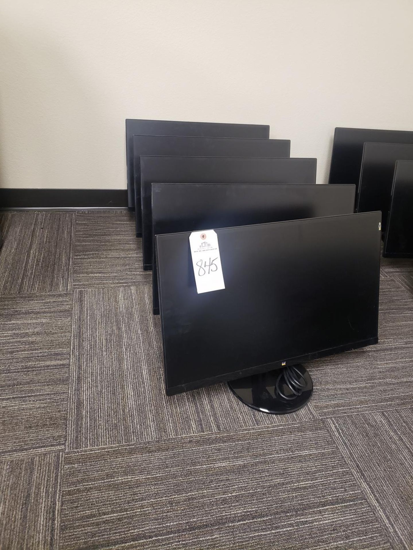 Lot of (5) Flat Screan Monitors | Rig Fee $50