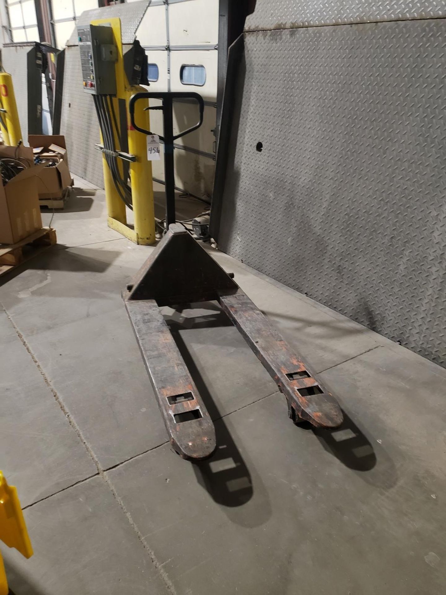 Pallet Jack | Rig Fee $20