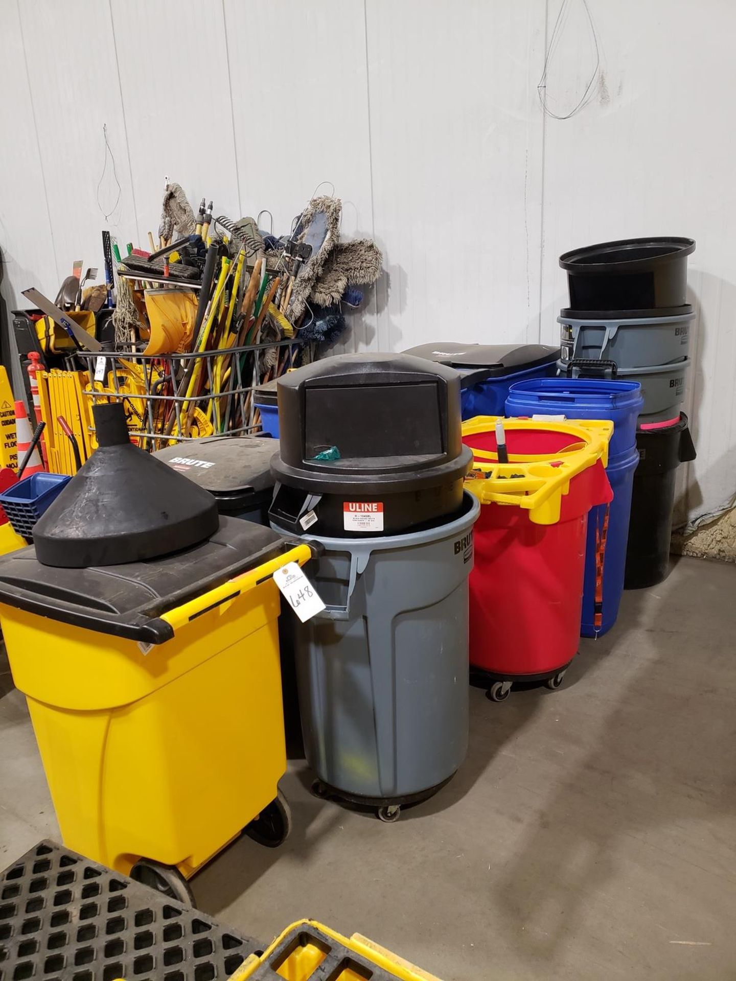 Lot of Trash Recipticals | Rig Fee $200