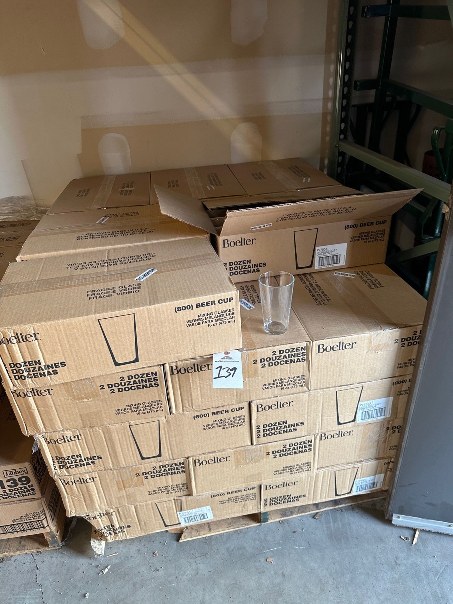 Boelter 16 oz Tumbler Clear Glass Pint - Approx 34 Cases on Pallet - Subj to Bulk | Rig Fee $35 - Image 3 of 3
