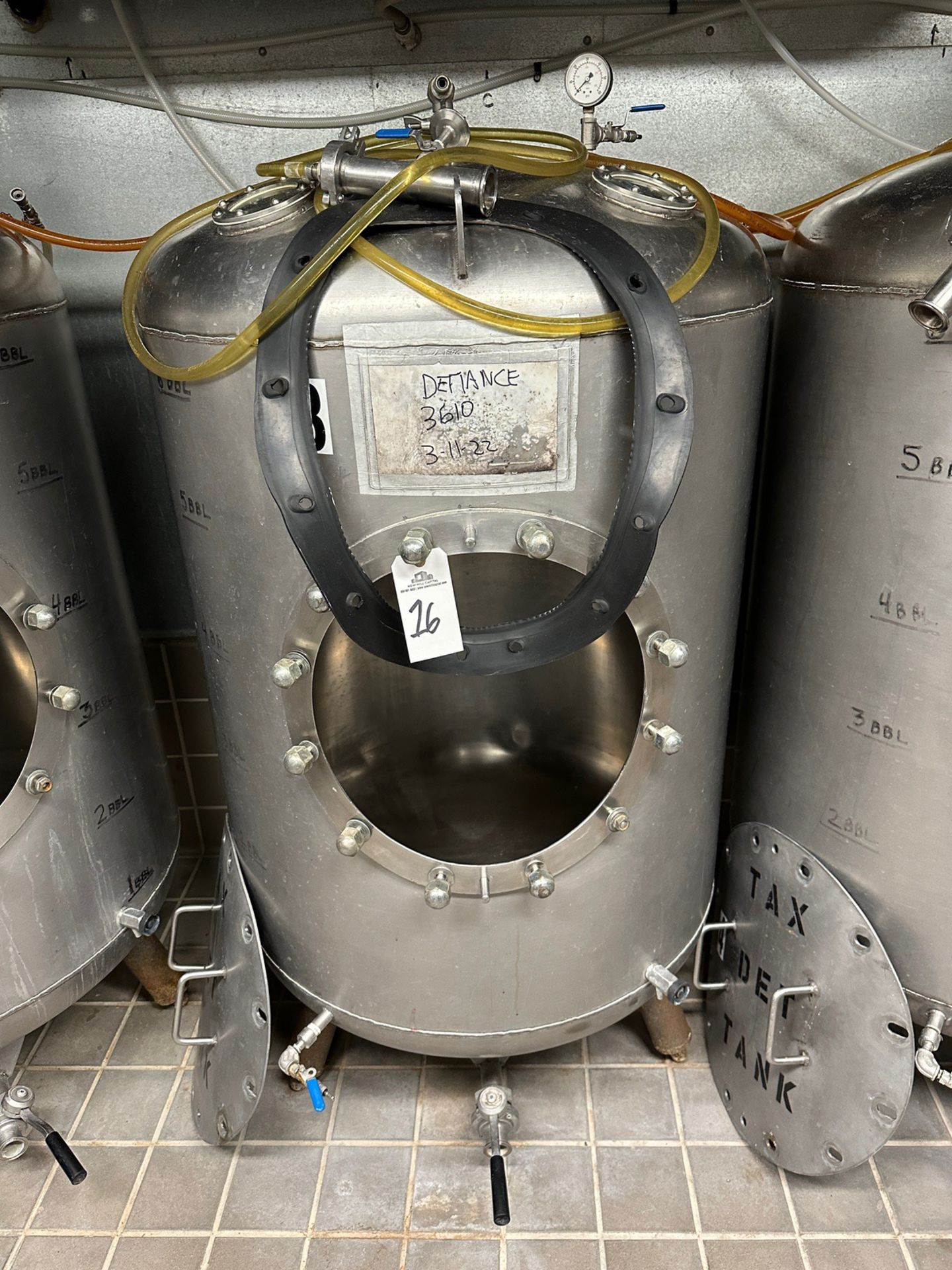 7 BBL Stainless Steel Grundy Tank - Subj to Bulk | Rig Fee $350